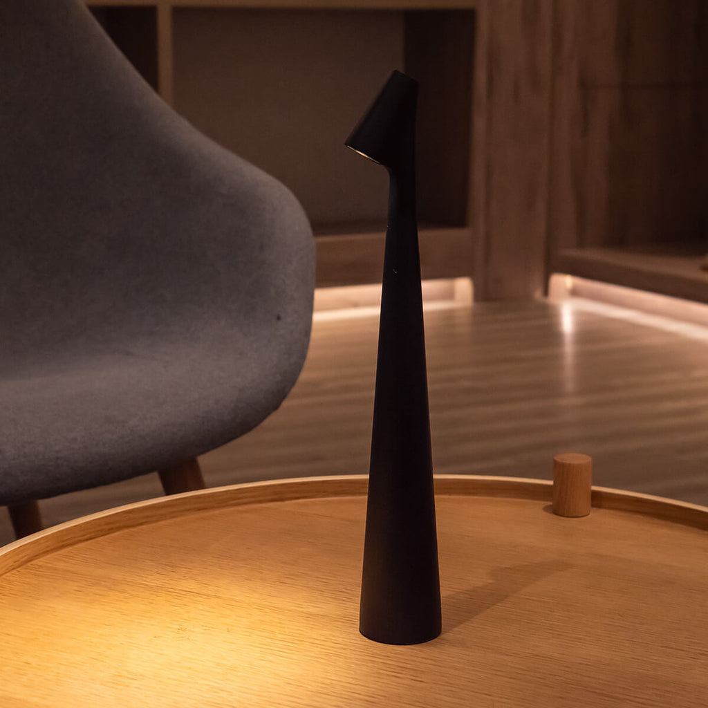 Sculpting Table Lamp with Adjustable Shade - Modern Design for Home Office & Living Room Lighting