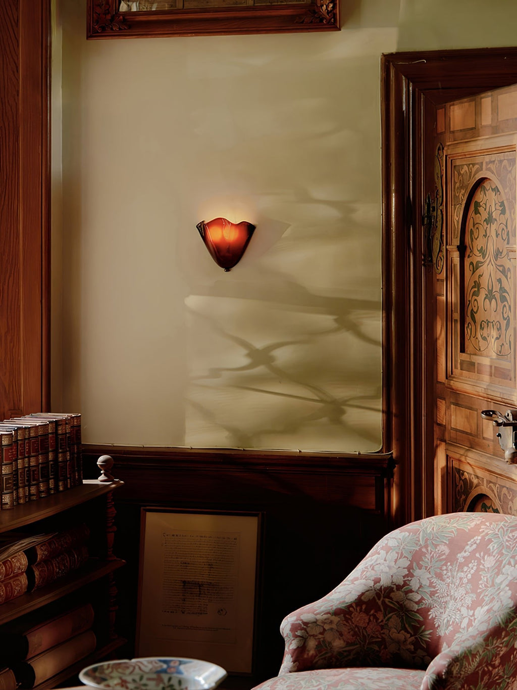 Petalia Wall Light | Soft Curves, Translucent Finish & Ambient Glow for Hallways, Bedrooms & Living Rooms