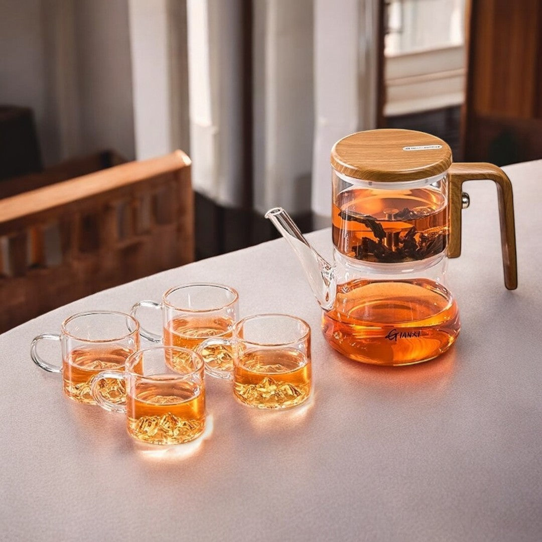 Clear Glass Teapot with Blooming Tea - Enhance Your Brewing Experience with Style and Functionality