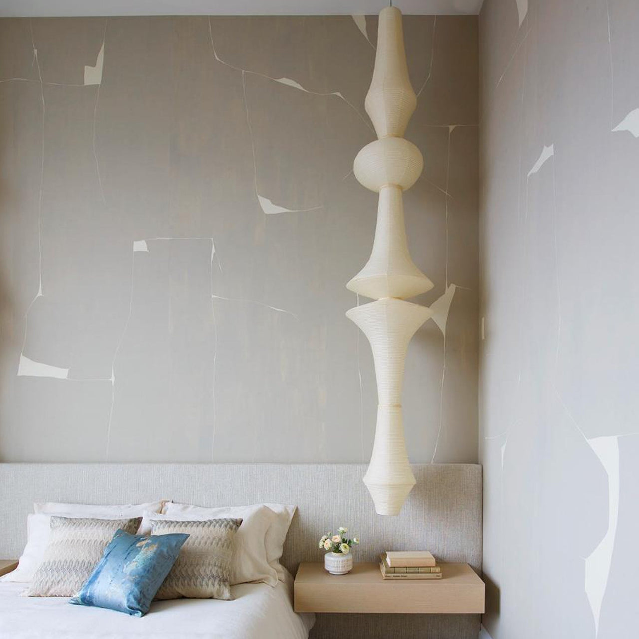 Handmade Washi Paper Pendant Light | Modern Japanese Design, LED Compatible & Ideal for Indoor Spaces