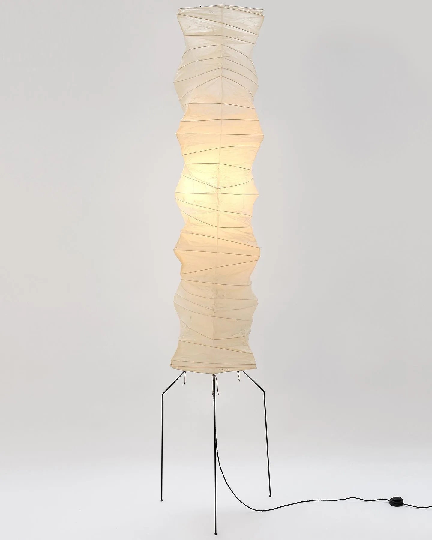 Rice Paper Floor Lamp | Mulberry Paper Shade, Metal Base & Ideal for Indoor Lighting