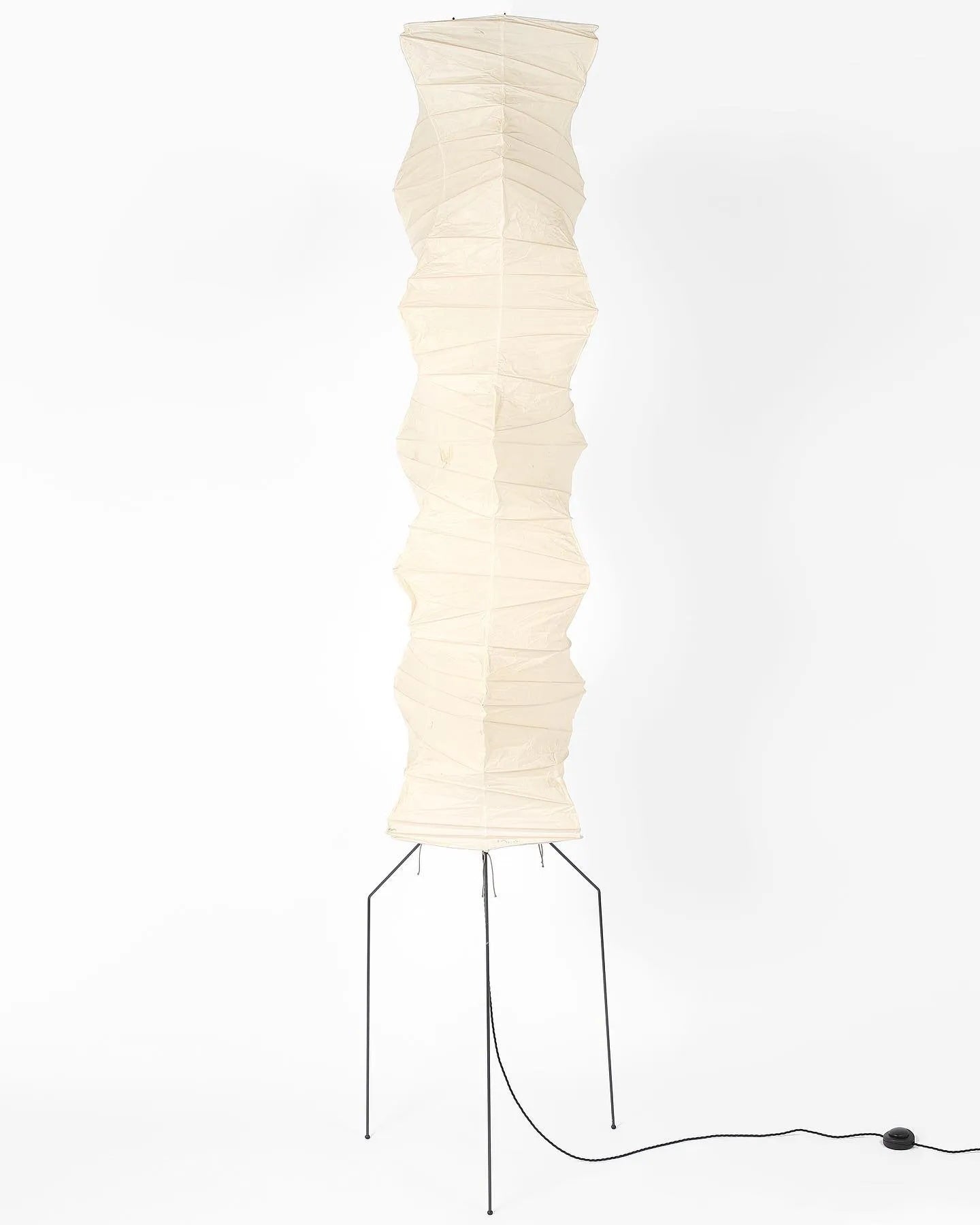 Rice Paper Floor Lamp | Mulberry Paper Shade, Metal Base & Ideal for Indoor Lighting