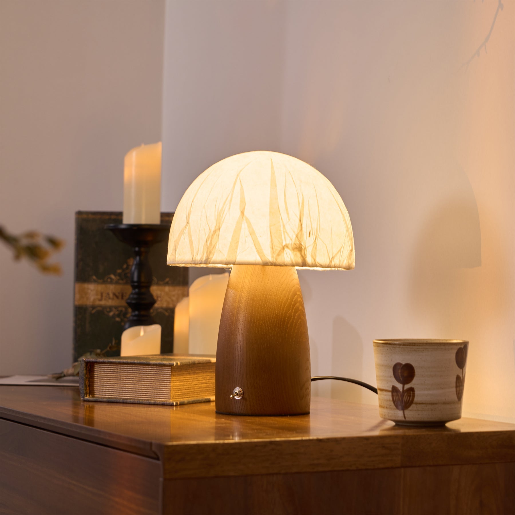 Mushroom Table Lamp with Adjustable Brightness - Modern LED Lighting for Home Decor & Nightstands