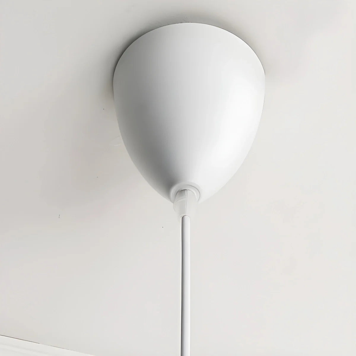 UFO Pendant Light | Adjustable Height, Durable Metal & Wood Design for Kitchen and Dining Areas