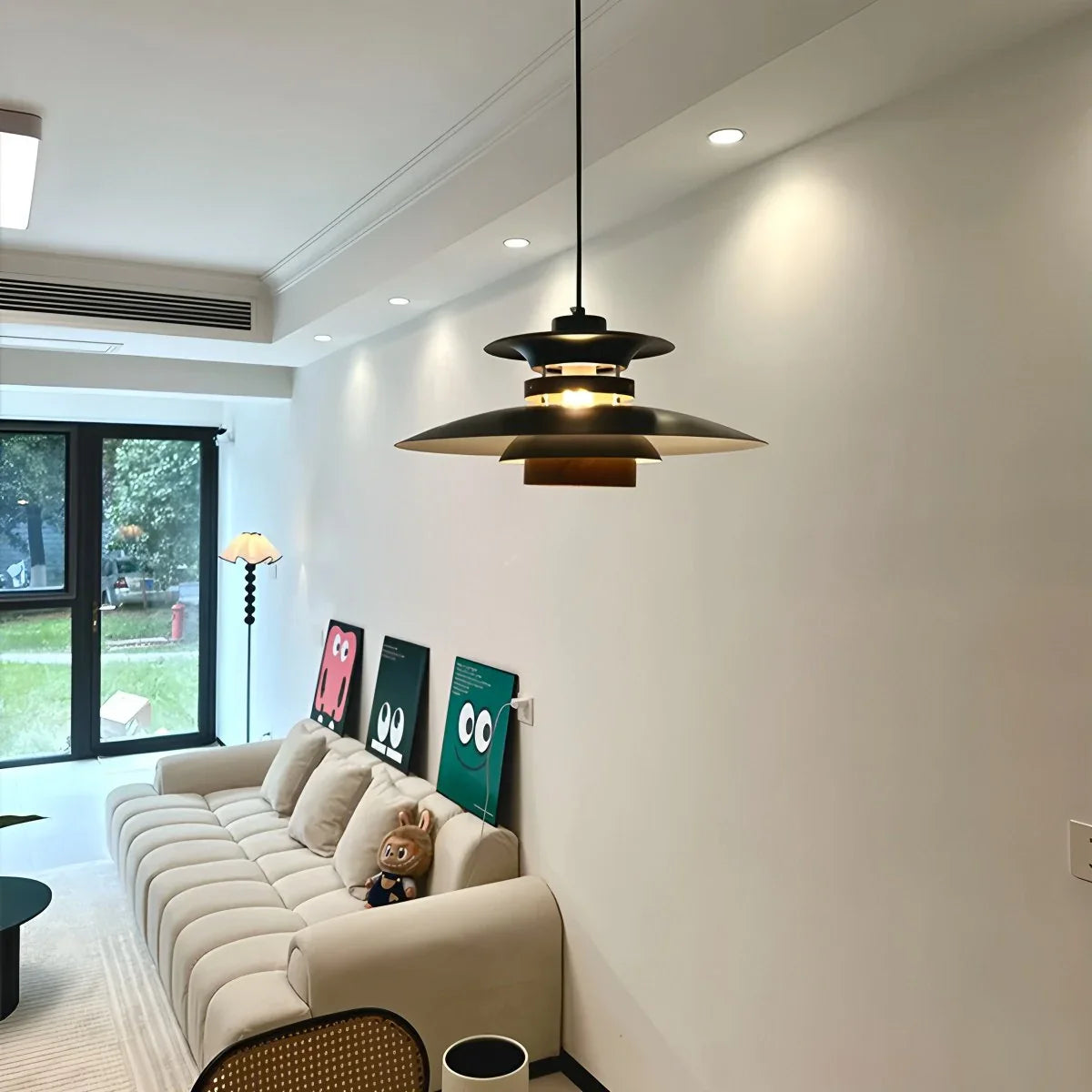 UFO Pendant Light | Adjustable Height, Durable Metal & Wood Design for Kitchen and Dining Areas