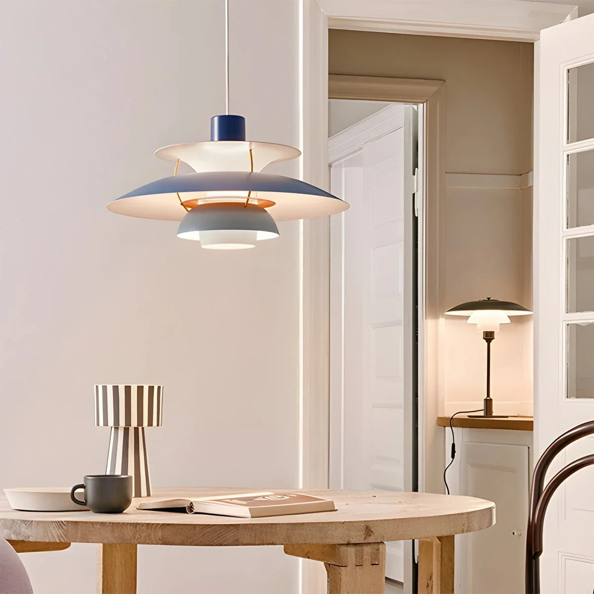 Modern Nordic Multi-layer Pendant Lamp | Adjustable Height, Sloped Ceiling Friendly & Ideal for Living Rooms and Dining Areas