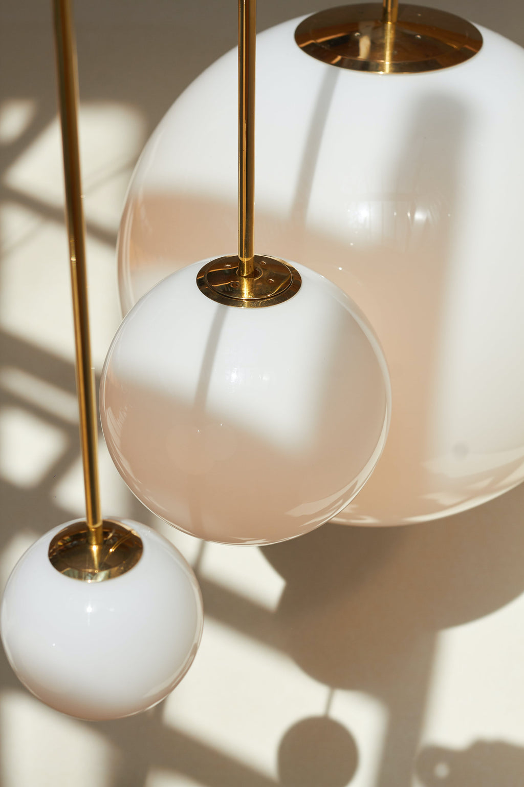 Brass Pendant Lamp | Mouth-Blown Opal Glass, Adjustable Height & Ideal for Modern Indoor Spaces