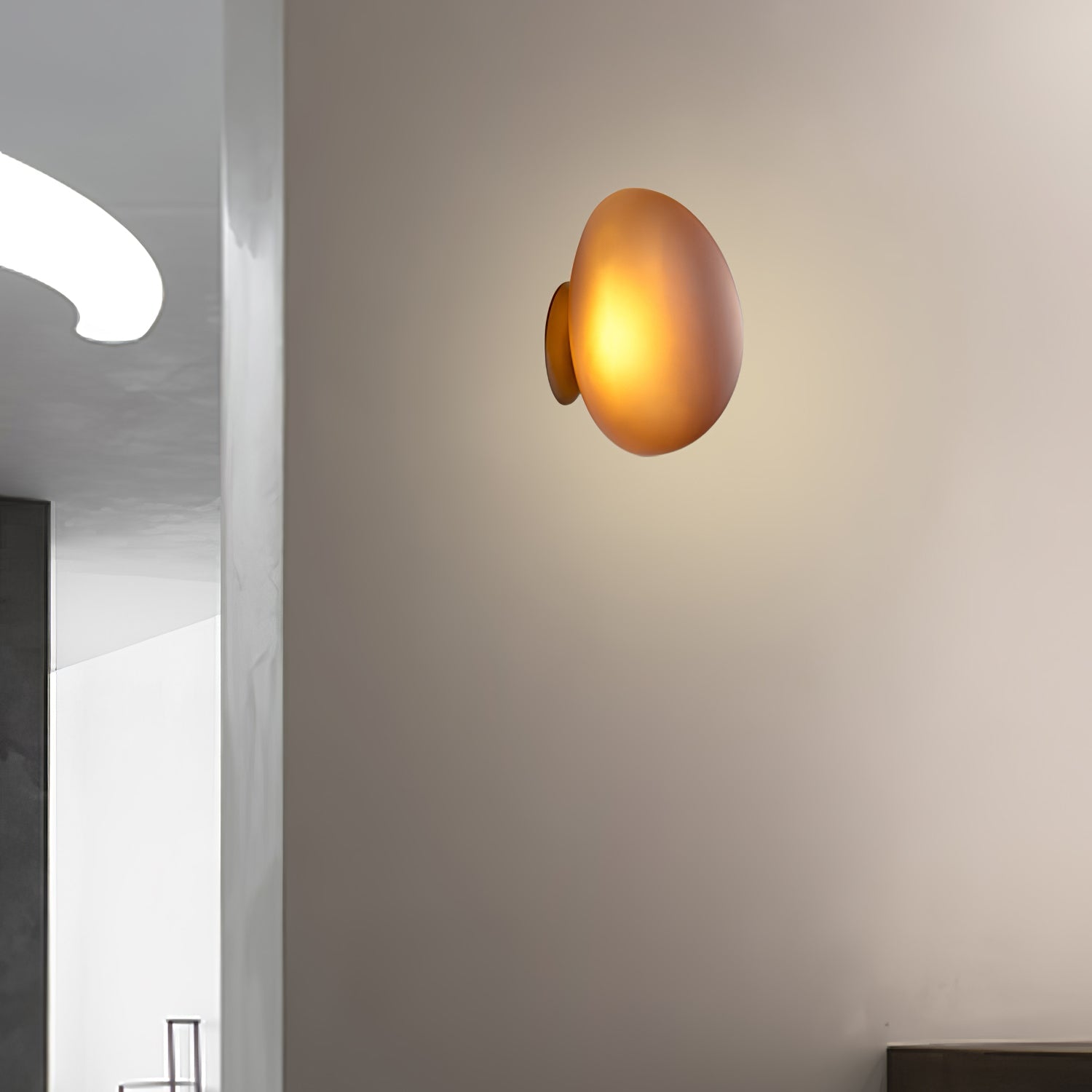 Bubble Glass Wall Lamp | Dimmable, Integrated LED & Versatile for Wall or Ceiling Mounting