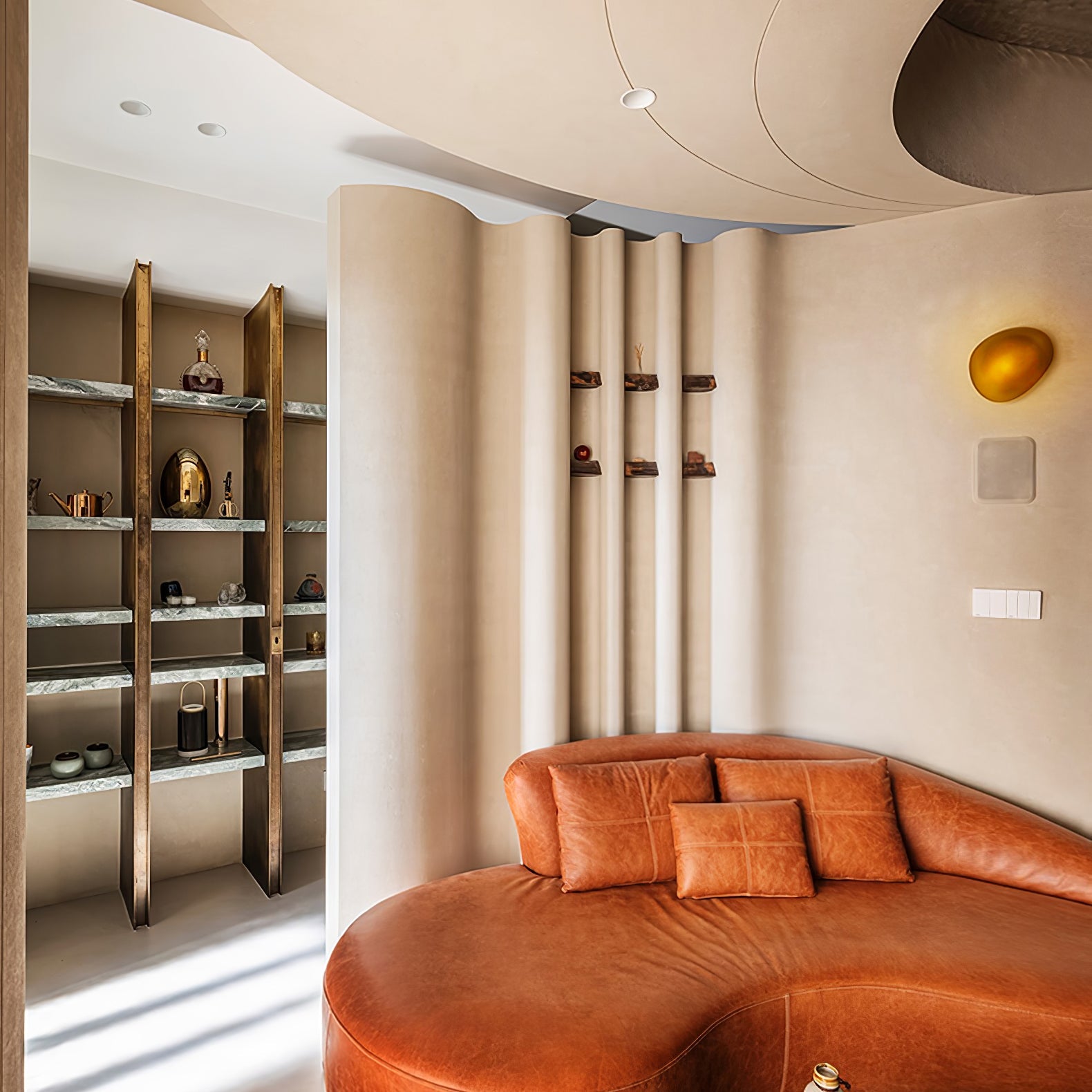 Bubble Glass Wall Lamp | Dimmable, Integrated LED & Versatile for Wall or Ceiling Mounting