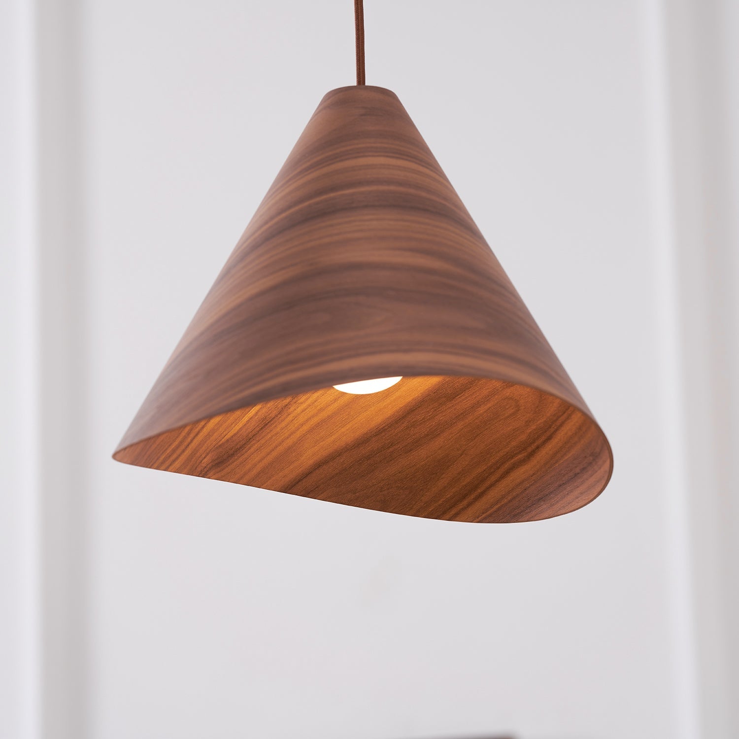 LED Conical Pendant Light Fixture - Modern Design for Kitchen Island & Dining Room Lighting