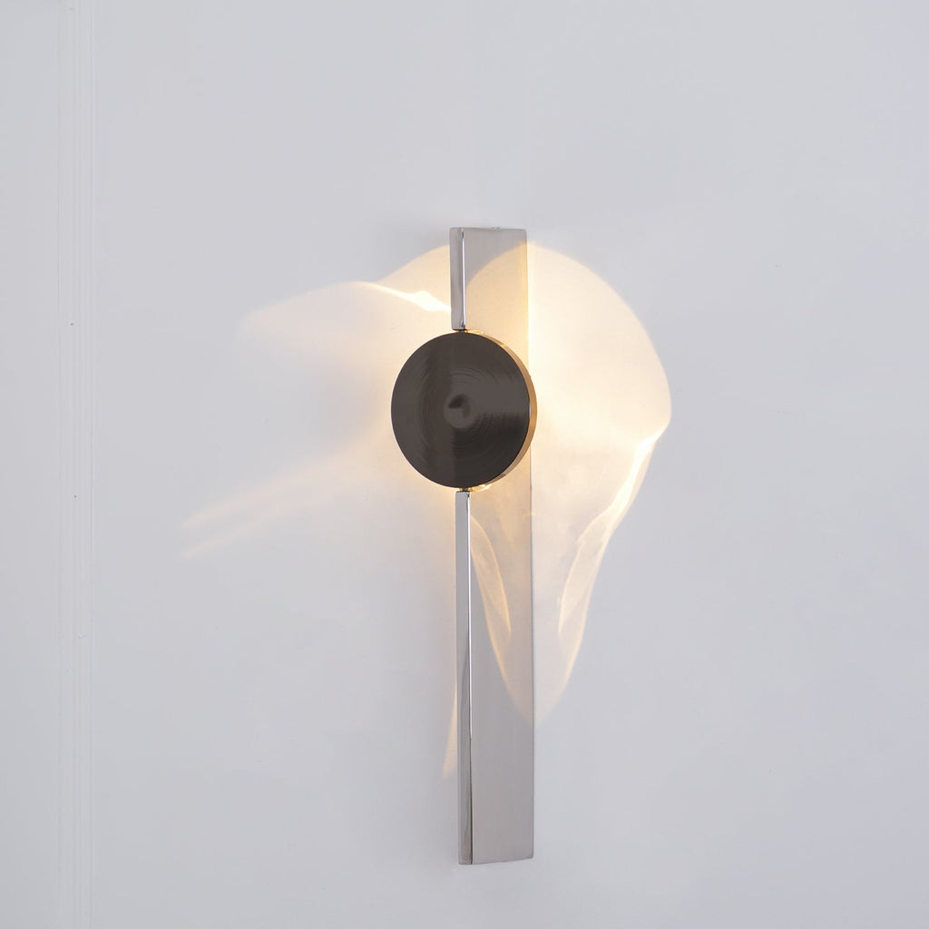 Creative Light and Shadow Wall Lamp | Stainless Steel, Integrated LED & Ideal for Indoor Use