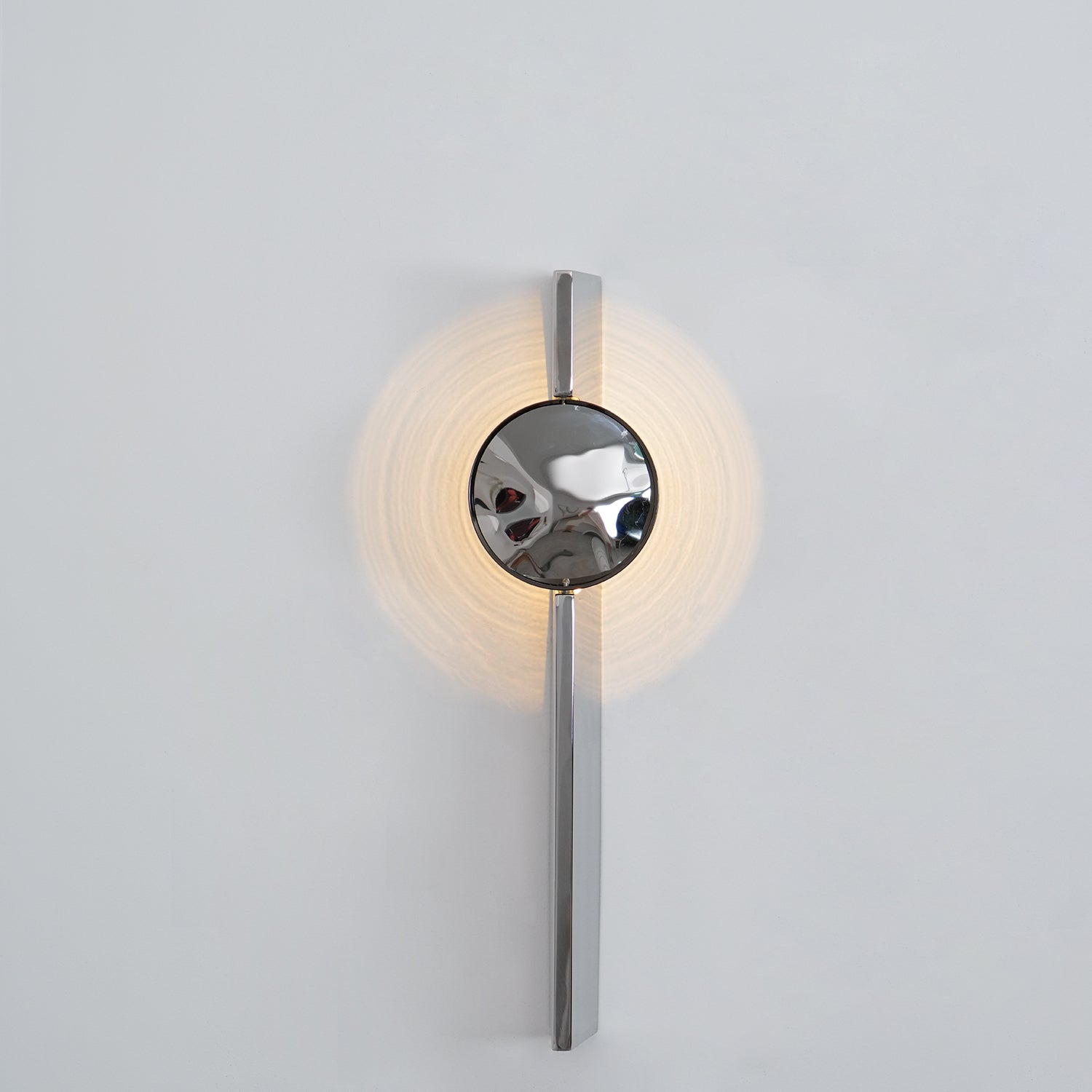 Creative Light and Shadow Wall Lamp | Stainless Steel, Integrated LED & Ideal for Indoor Use