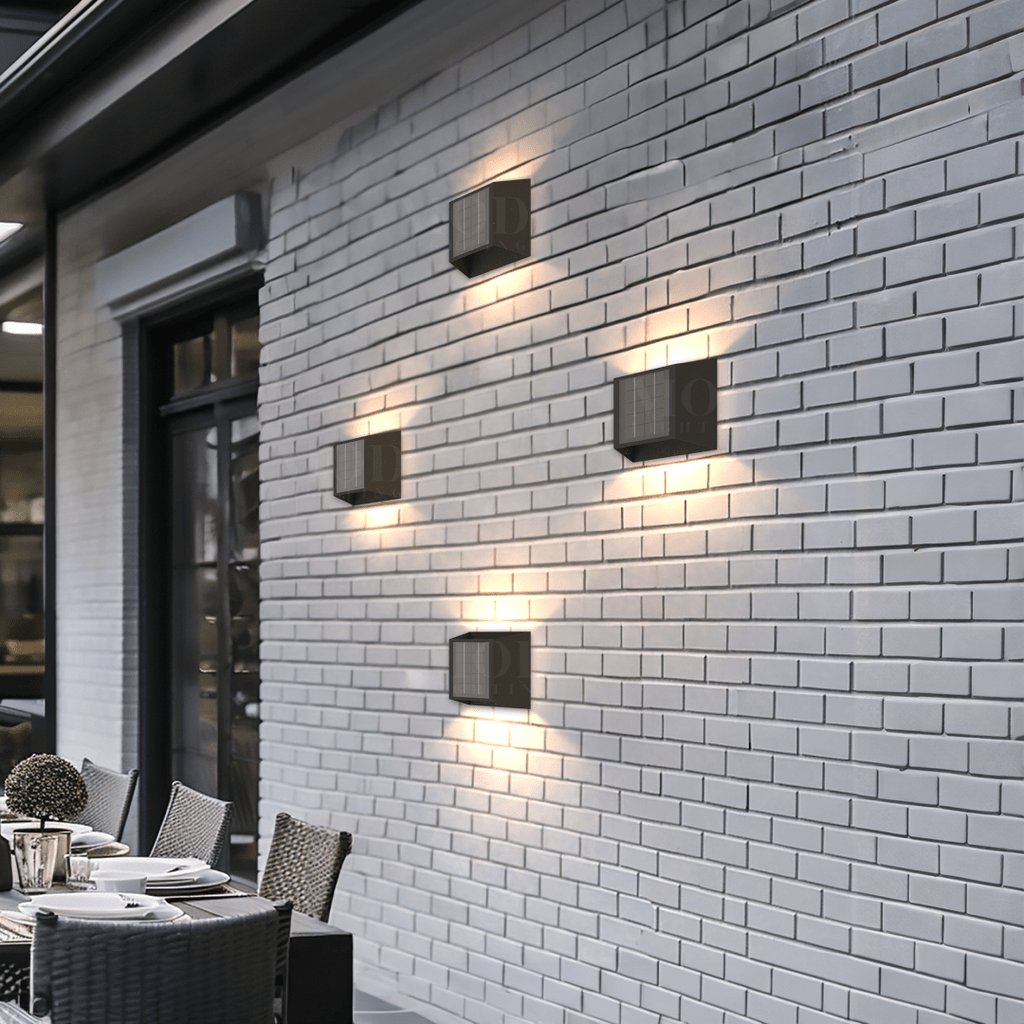 Modern Minimalist Outdoor Wall Light – Stainless Steel & Glass, Solar & Non-Solar Options