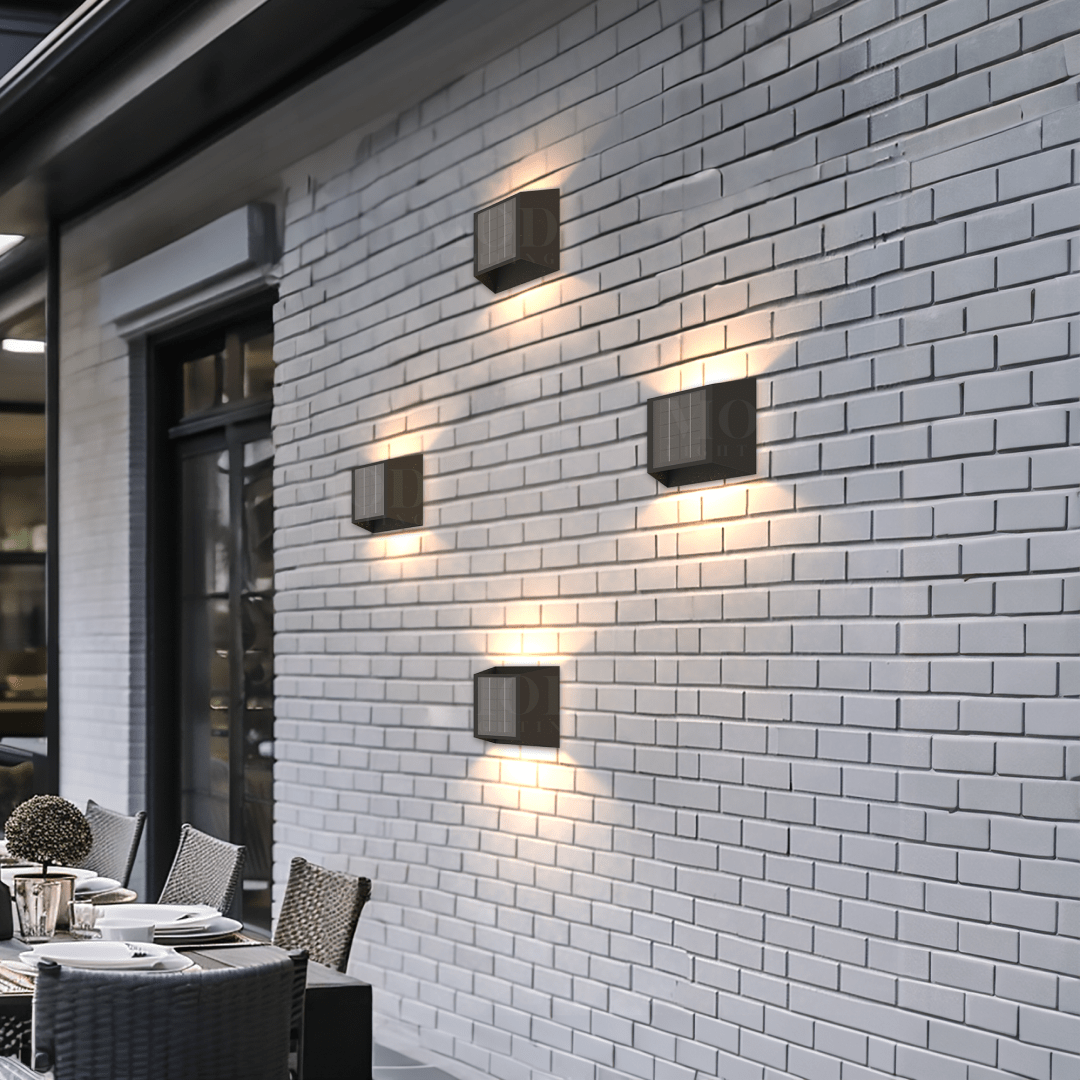 Modern Minimalist Outdoor Wall Light – Stainless Steel & Glass, Solar & Non-Solar Options
