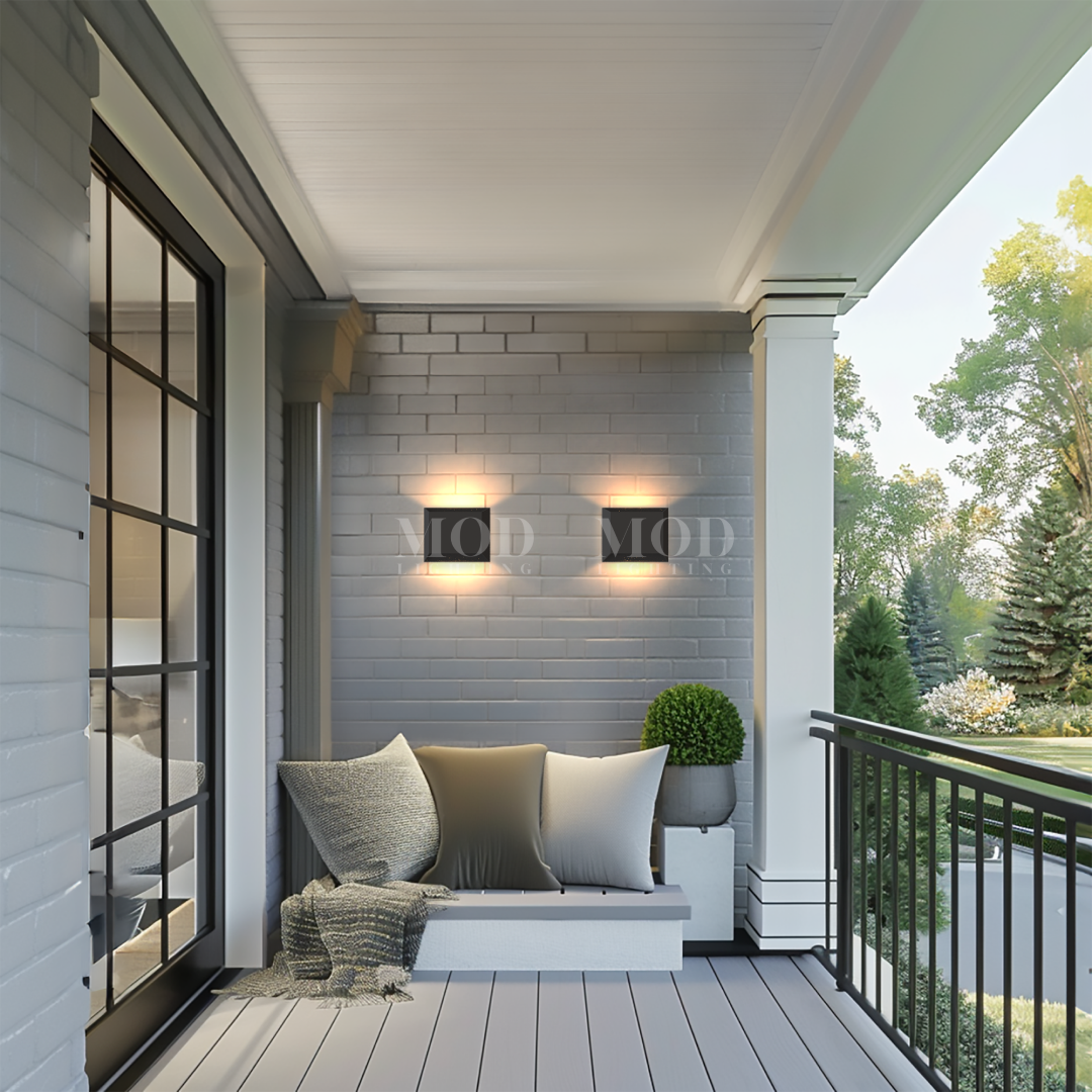 Modern Minimalist Outdoor Wall Light – Stainless Steel & Glass, Solar & Non-Solar Options