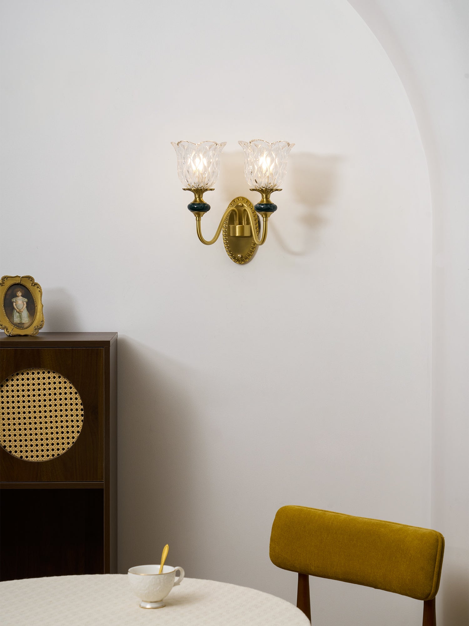 LED Wall Lamp - Modern Dieppe Design - Adjustable Lighting for Living Room & Bedroom