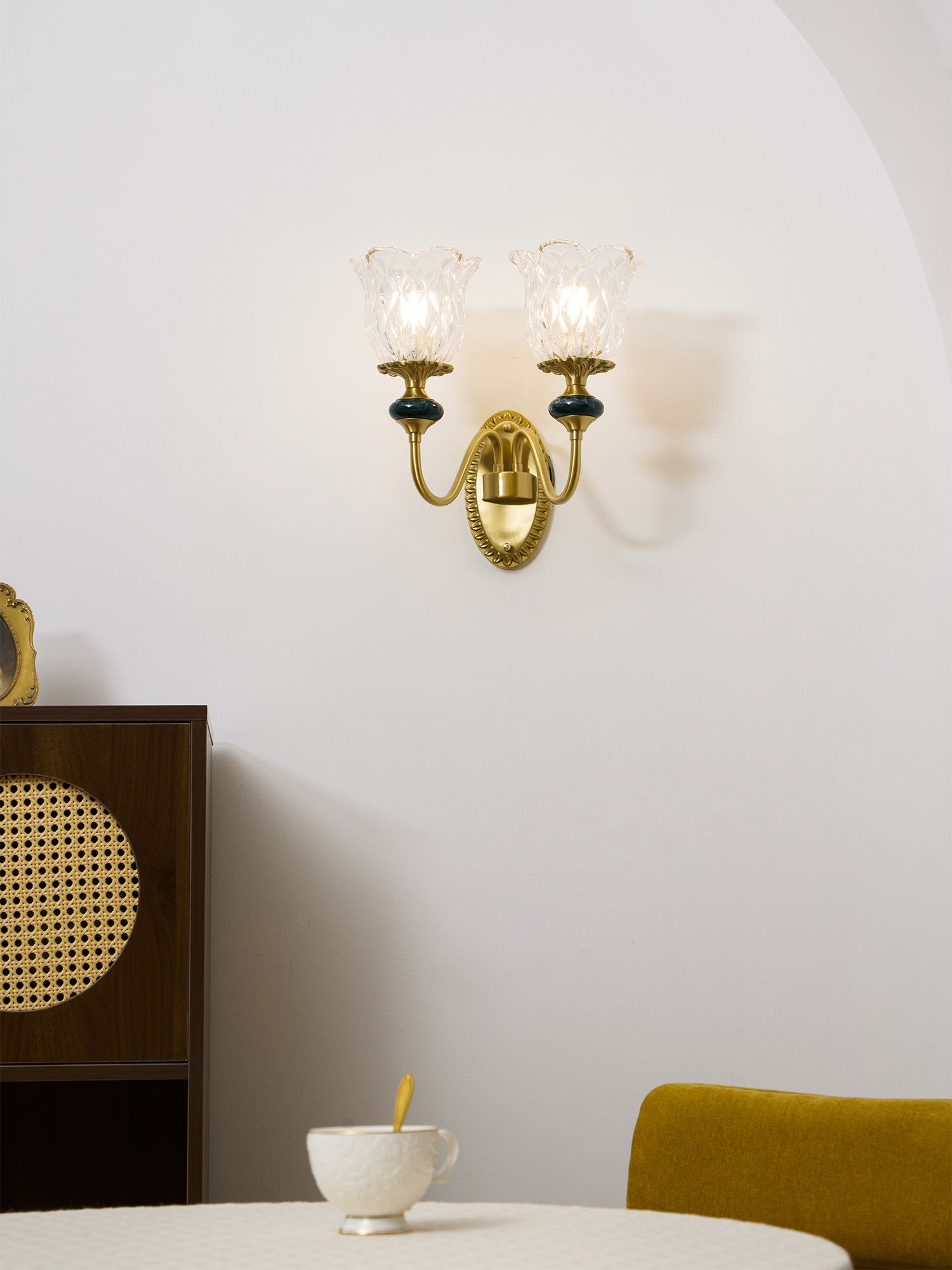 LED Wall Lamp - Modern Dieppe Design - Adjustable Lighting for Living Room & Bedroom