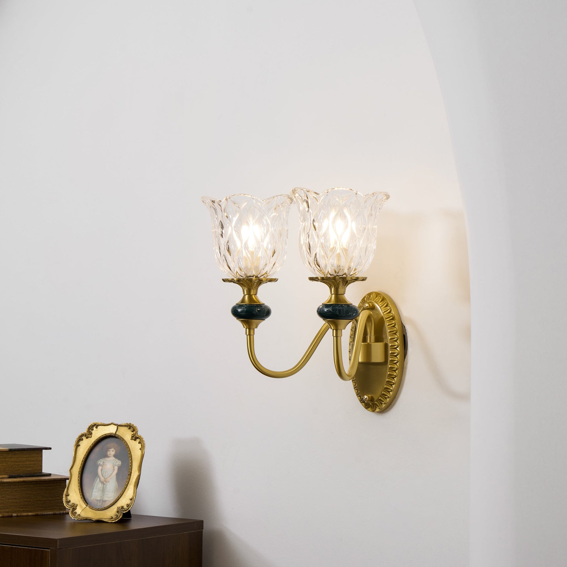 LED Wall Lamp - Modern Dieppe Design - Adjustable Lighting for Living Room & Bedroom