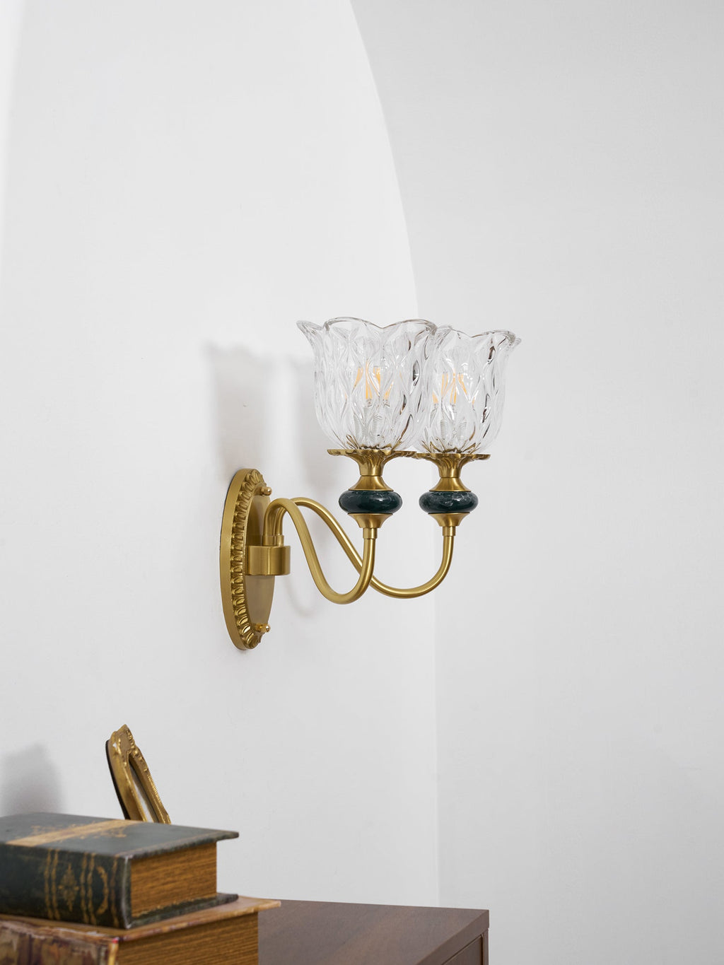 LED Wall Lamp - Modern Dieppe Design - Adjustable Lighting for Living Room & Bedroom