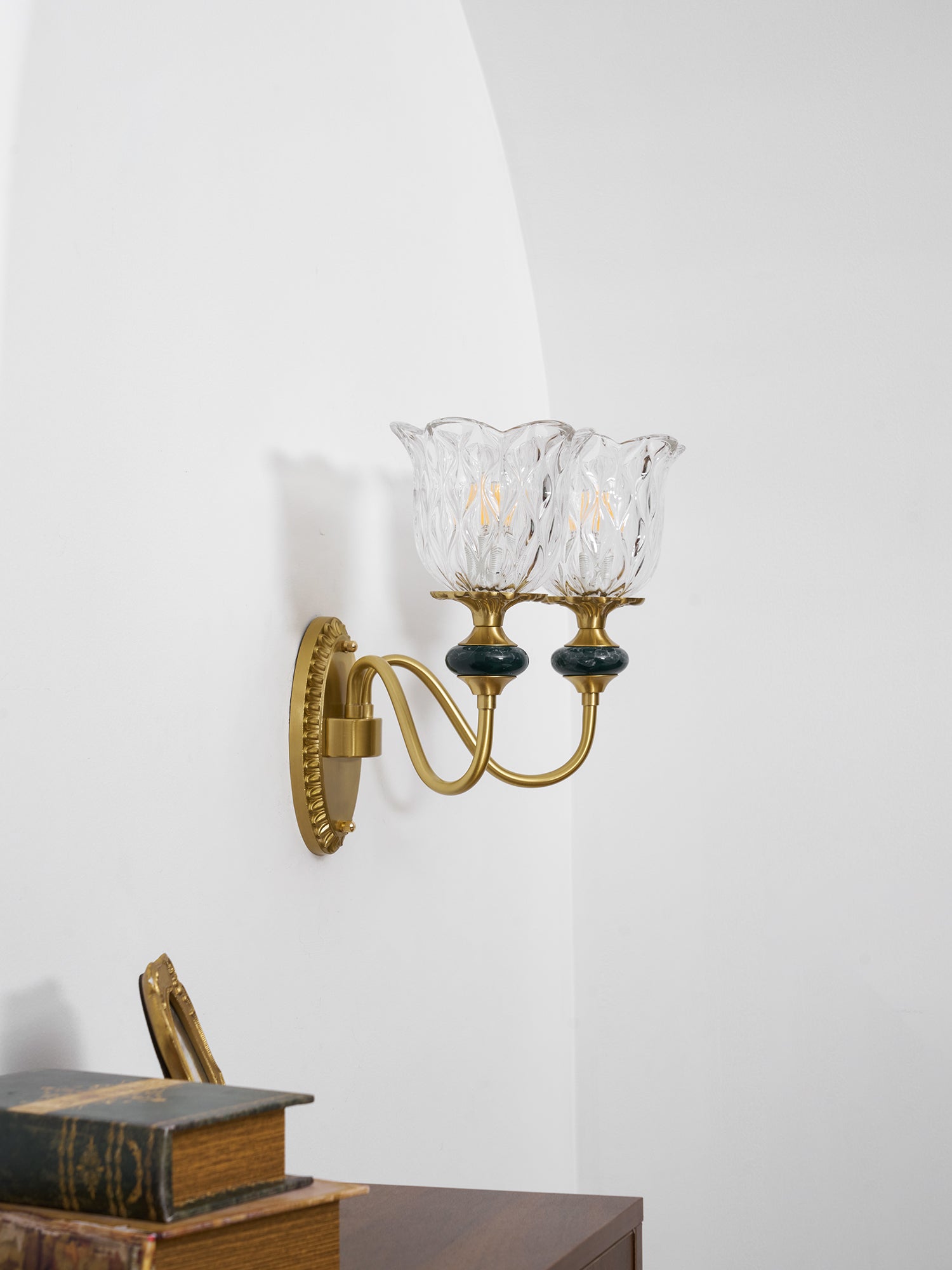 LED Wall Lamp - Modern Dieppe Design - Adjustable Lighting for Living Room & Bedroom