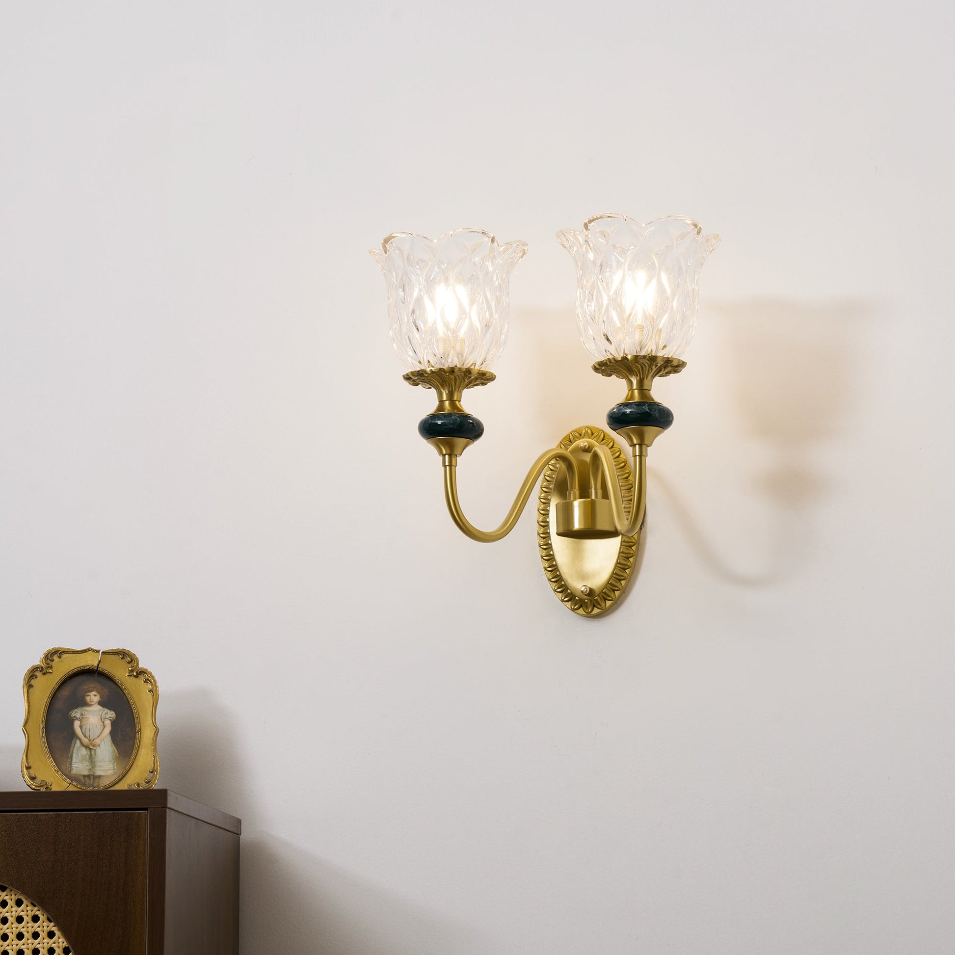 LED Wall Lamp - Modern Dieppe Design - Adjustable Lighting for Living Room & Bedroom