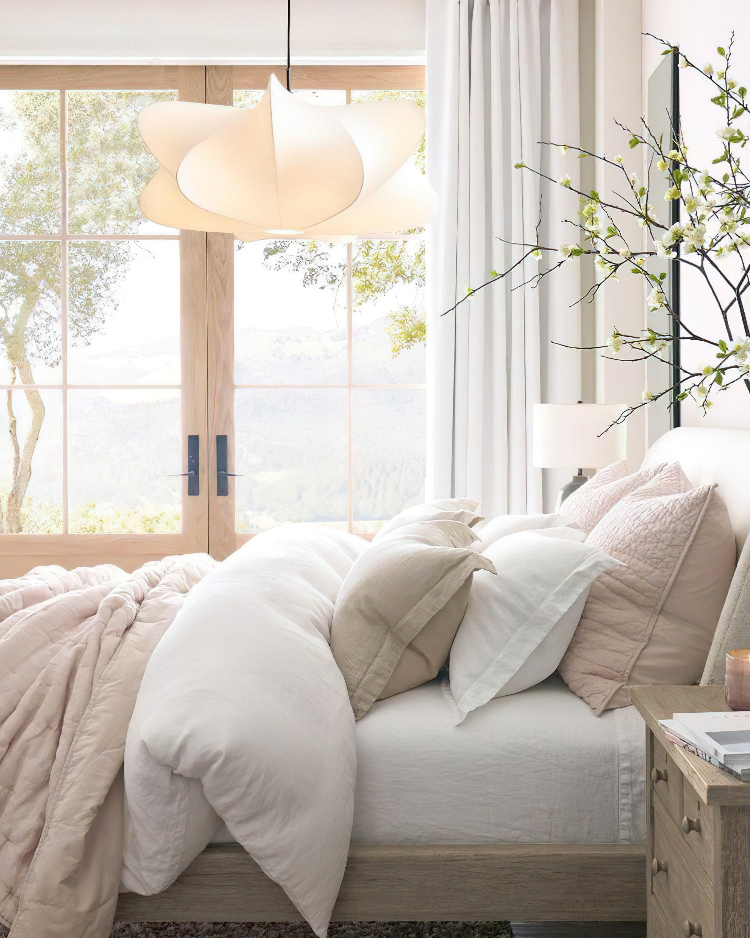 Cocoon-Style Pendant Light | Silk & Iron, Adjustable Height for Dining Room & Living Room