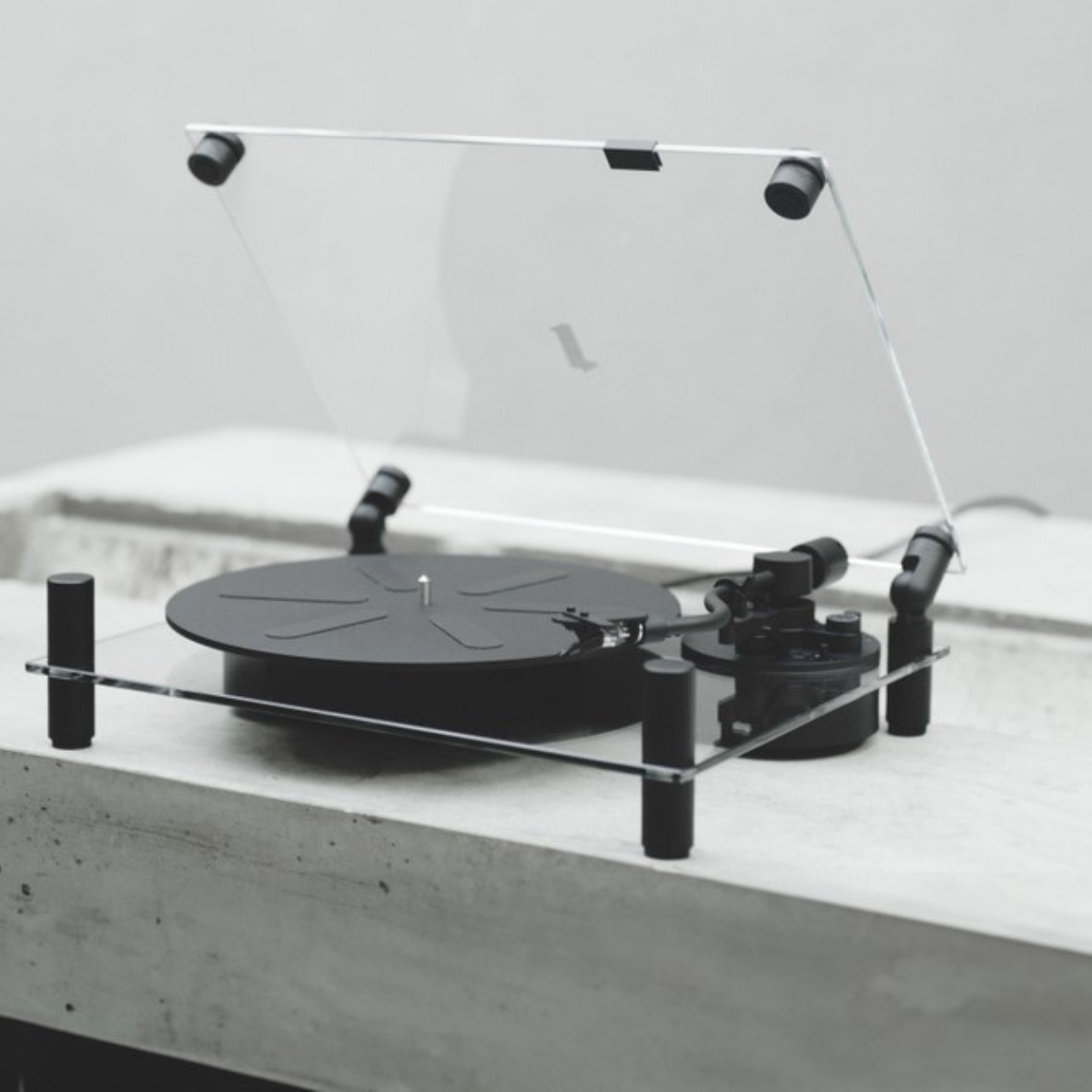Transparent Acrylic Turntable for Vinyl Records & DJ Use - Lightweight ...