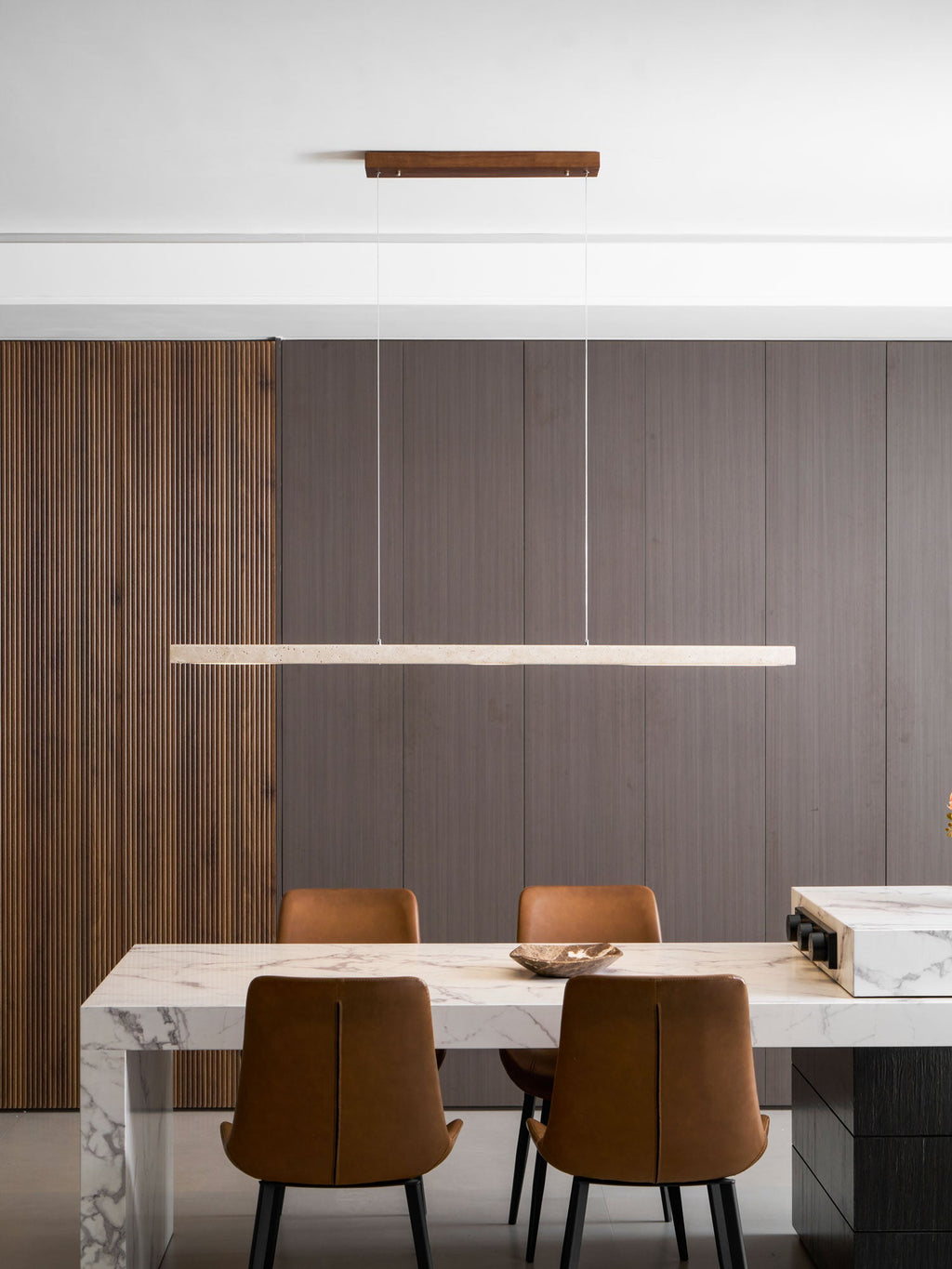 Linear Travertine Pendant Lamp | Dimmable, Adjustable Height & Ideal for Modern Kitchens and Workspaces