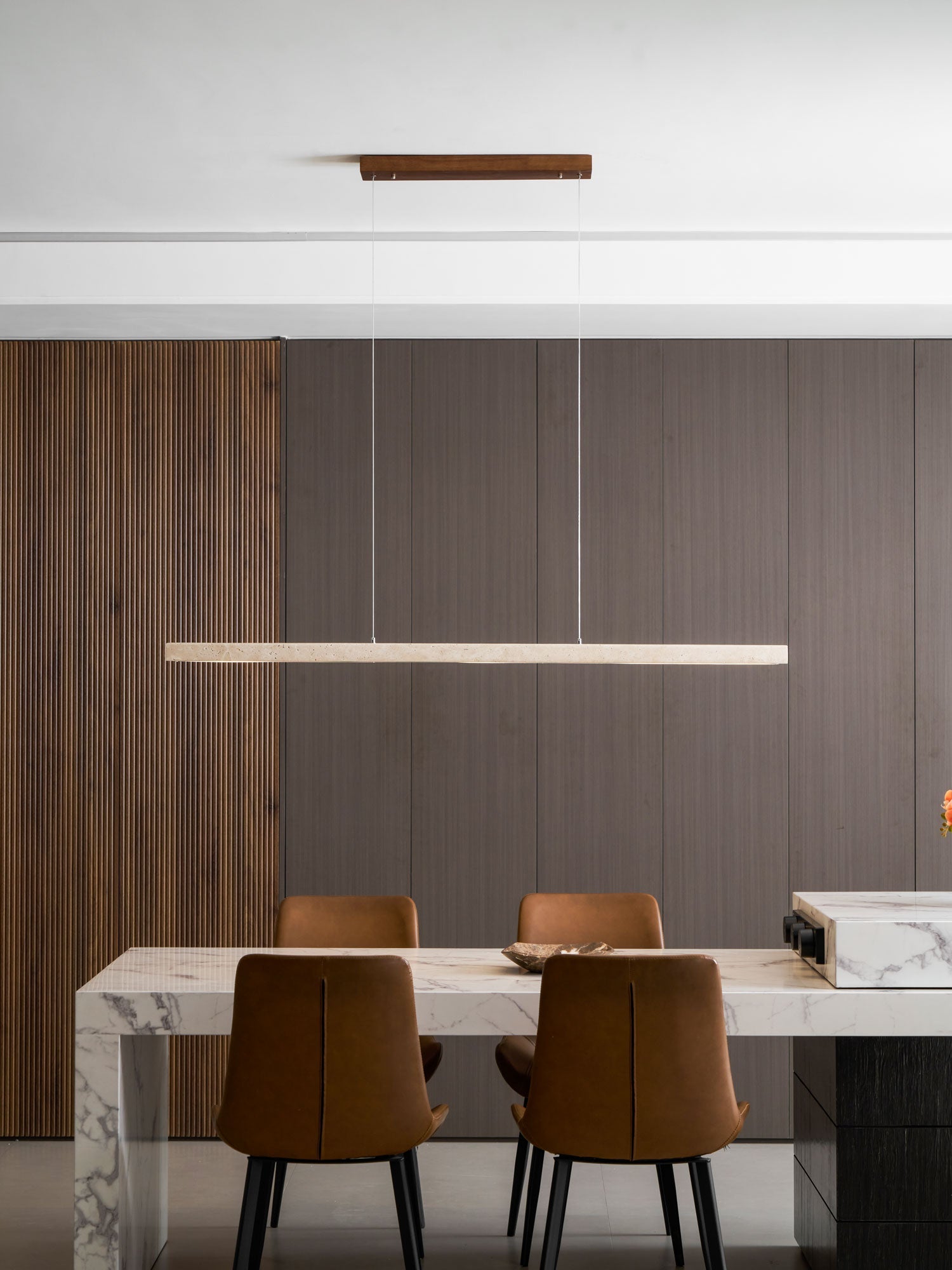 Linear Travertine Pendant Lamp | Dimmable, Adjustable Height & Ideal for Modern Kitchens and Workspaces