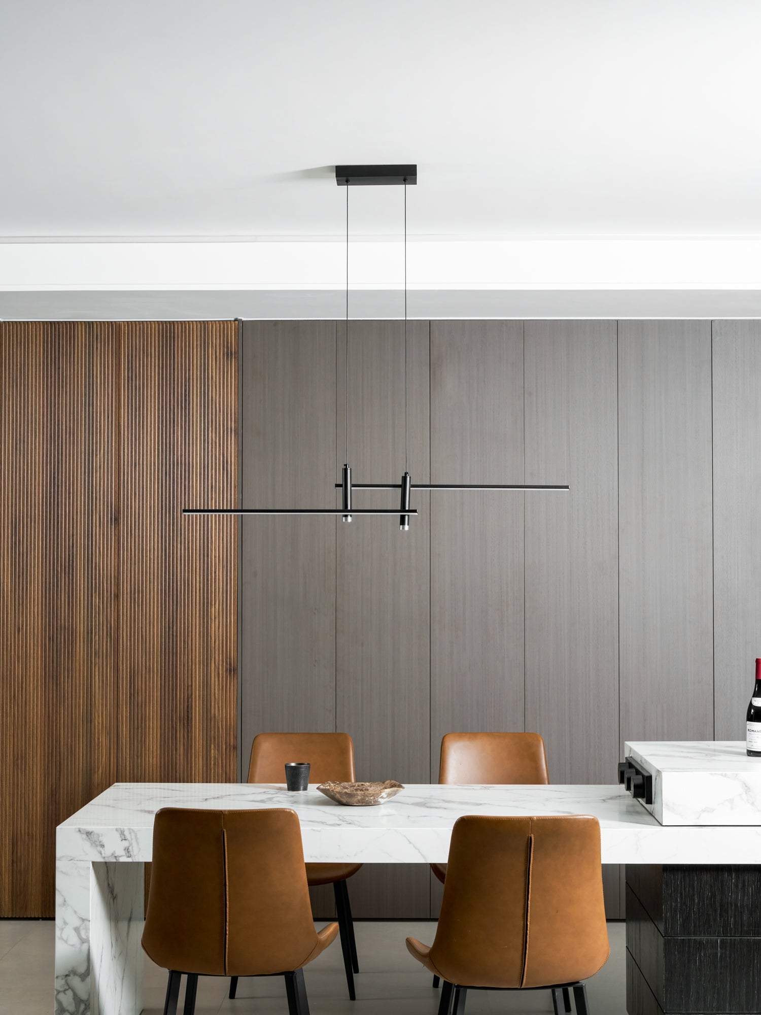 Minimalist LED Pendant Light | Dimmable, Adjustable Height & Ideal for Indoor Spaces