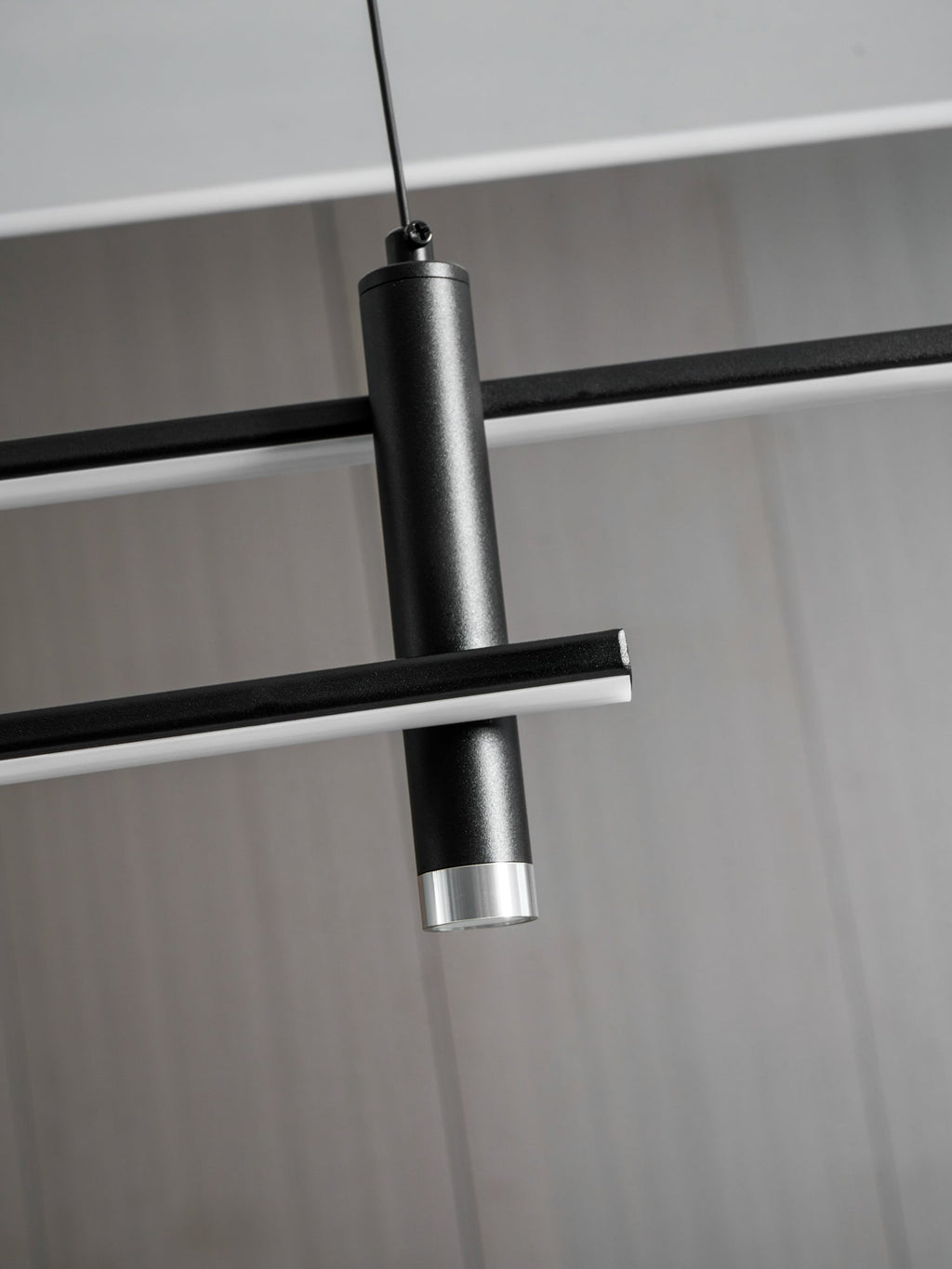 Minimalist LED Pendant Light | Dimmable, Adjustable Height & Ideal for Indoor Spaces