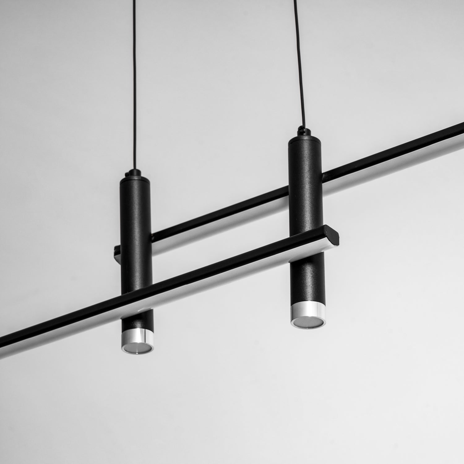 Minimalist LED Pendant Light | Dimmable, Adjustable Height & Ideal for Indoor Spaces