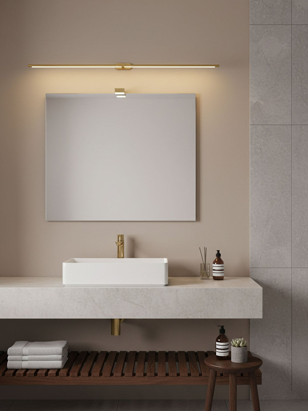 Minimalist Linear Rechargeable Wall Lamp | Touch Sensor, USB Charging & Ideal for Bathrooms and Vanity Mirrors