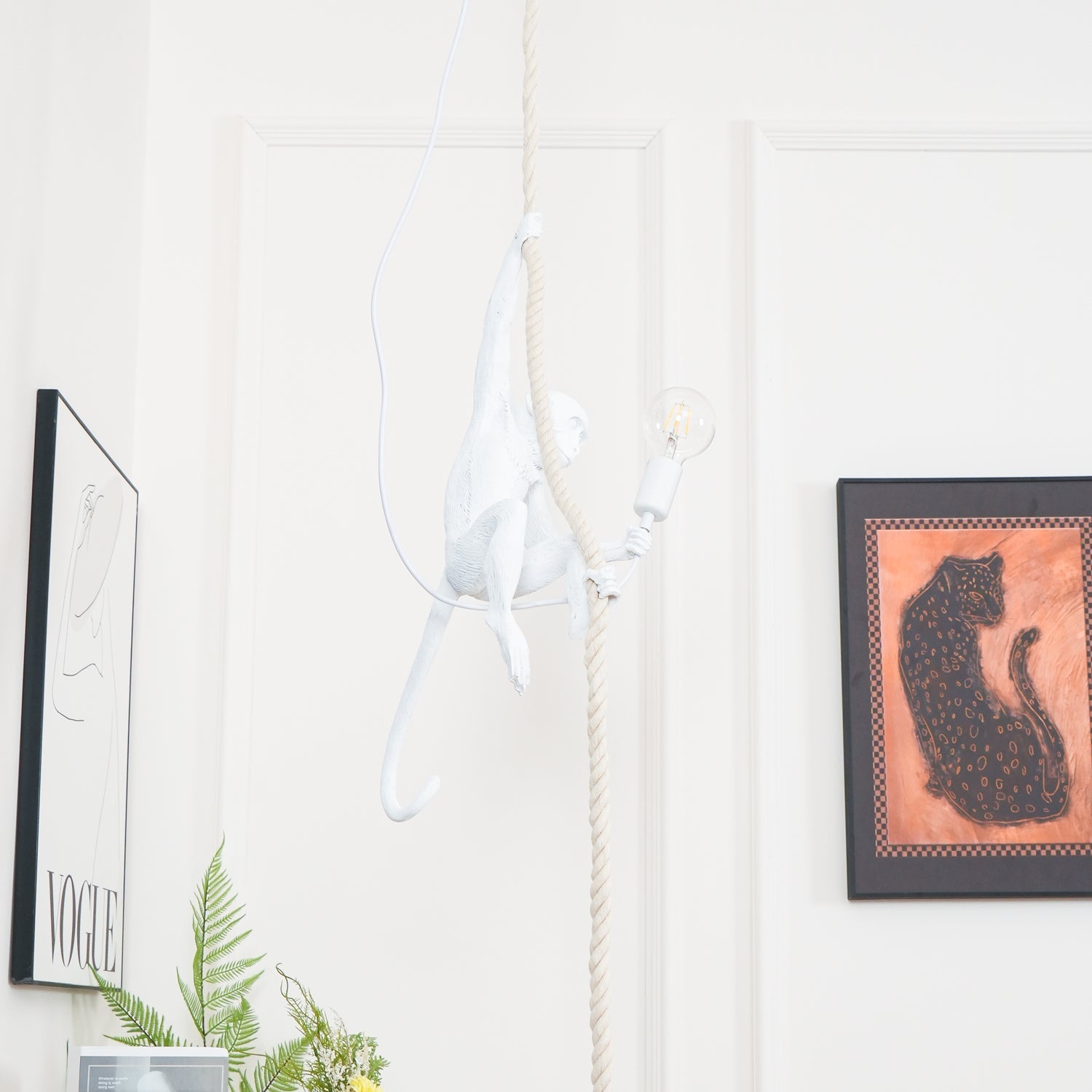 Monkey Pendant Lamp | Glossy Resin, Indoor Use & Perfect for Ambient Lighting