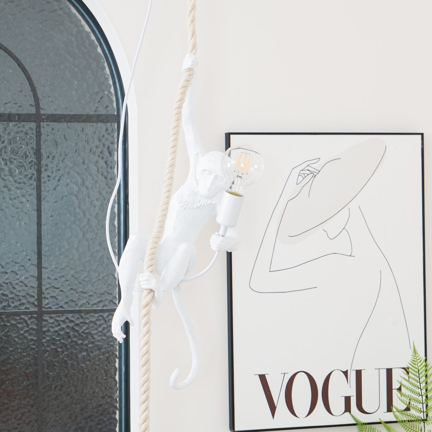 Monkey Pendant Lamp | Glossy Resin, Indoor Use & Perfect for Ambient Lighting