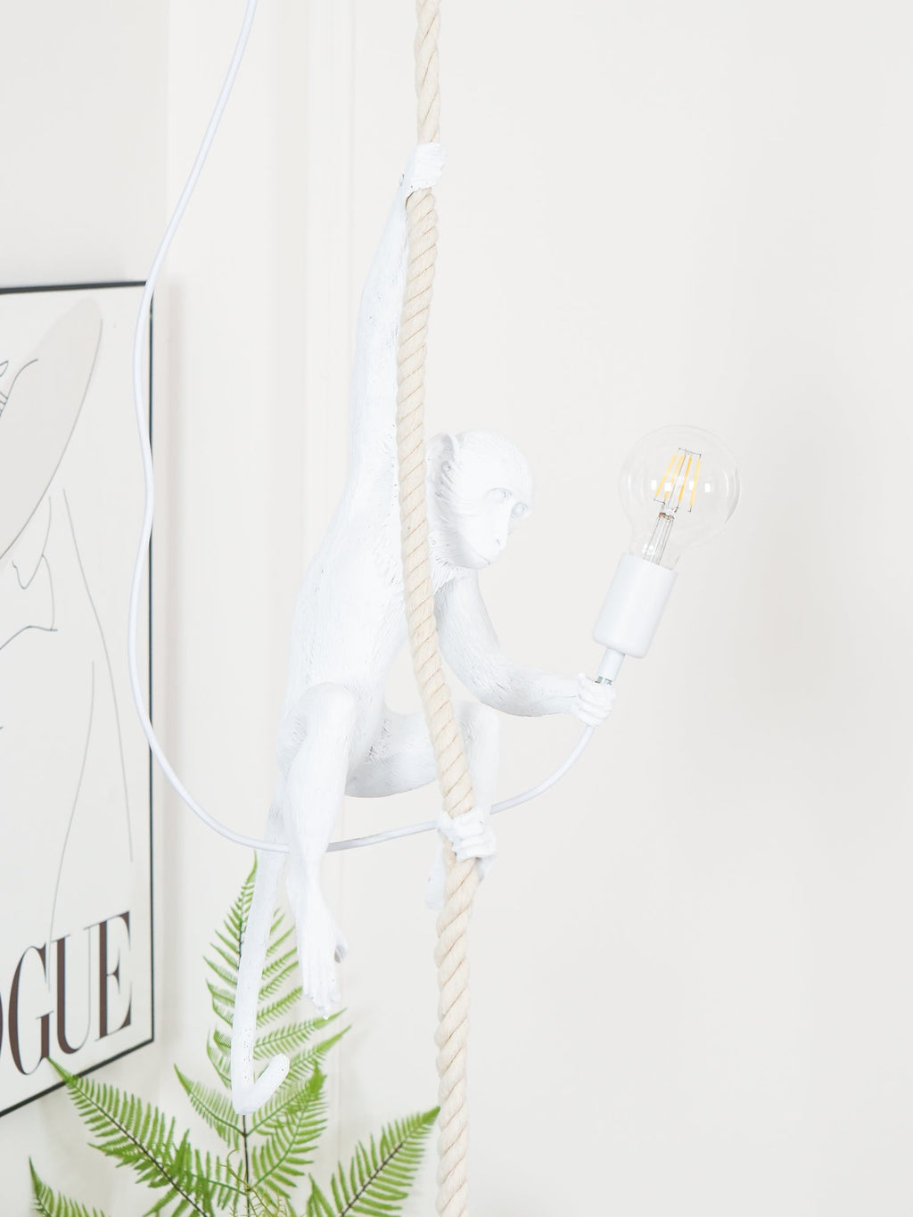 Monkey Pendant Lamp | Glossy Resin, Indoor Use & Perfect for Ambient Lighting