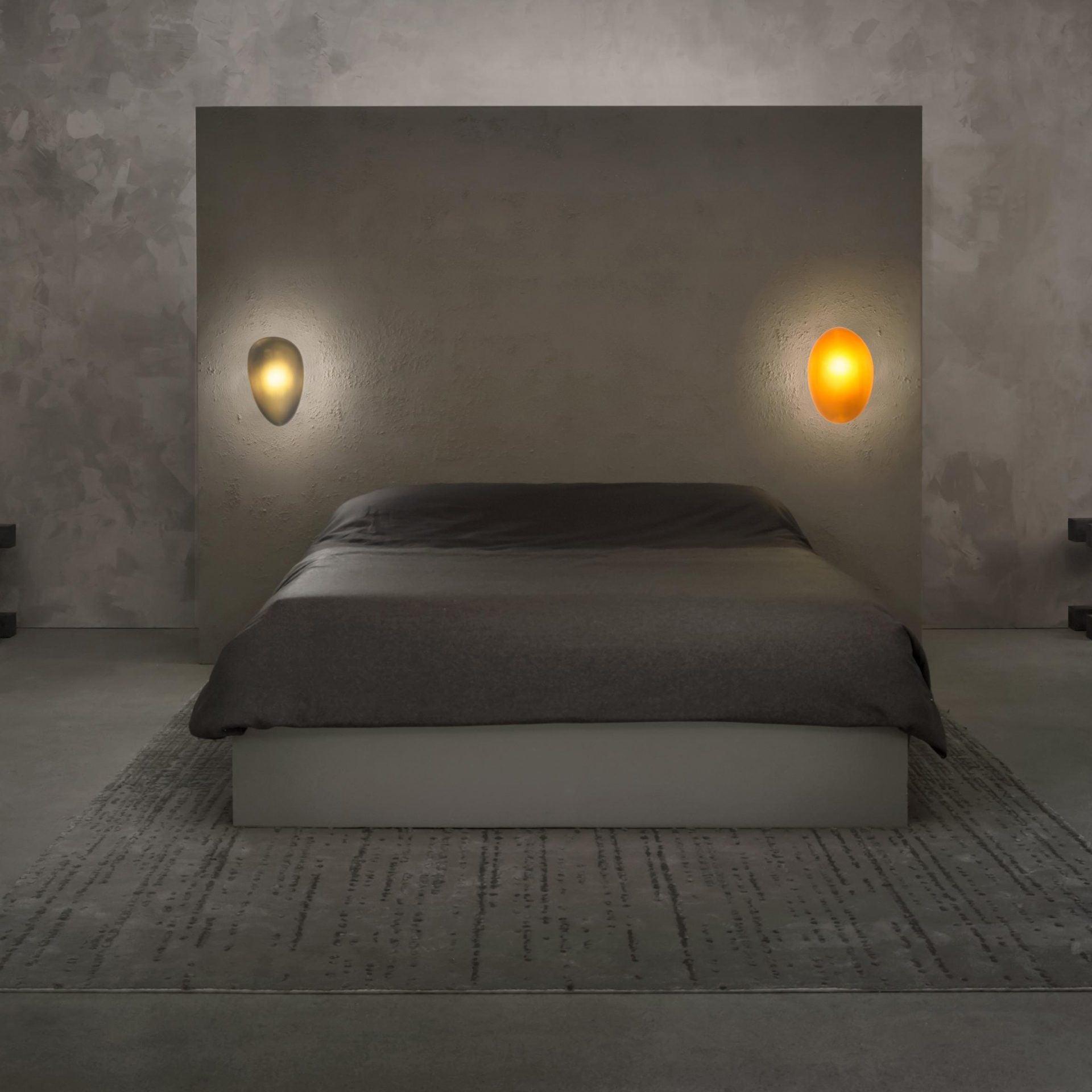 Bubble Glass Wall Lamp | Dimmable, Integrated LED & Versatile for Wall or Ceiling Mounting