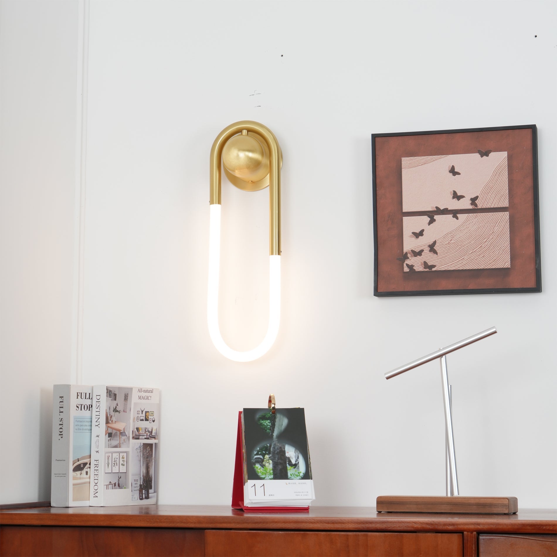 LED Wall Lamp - Rudi Loop Design - Modern Lighting Fixture for Living Room & Bedroom