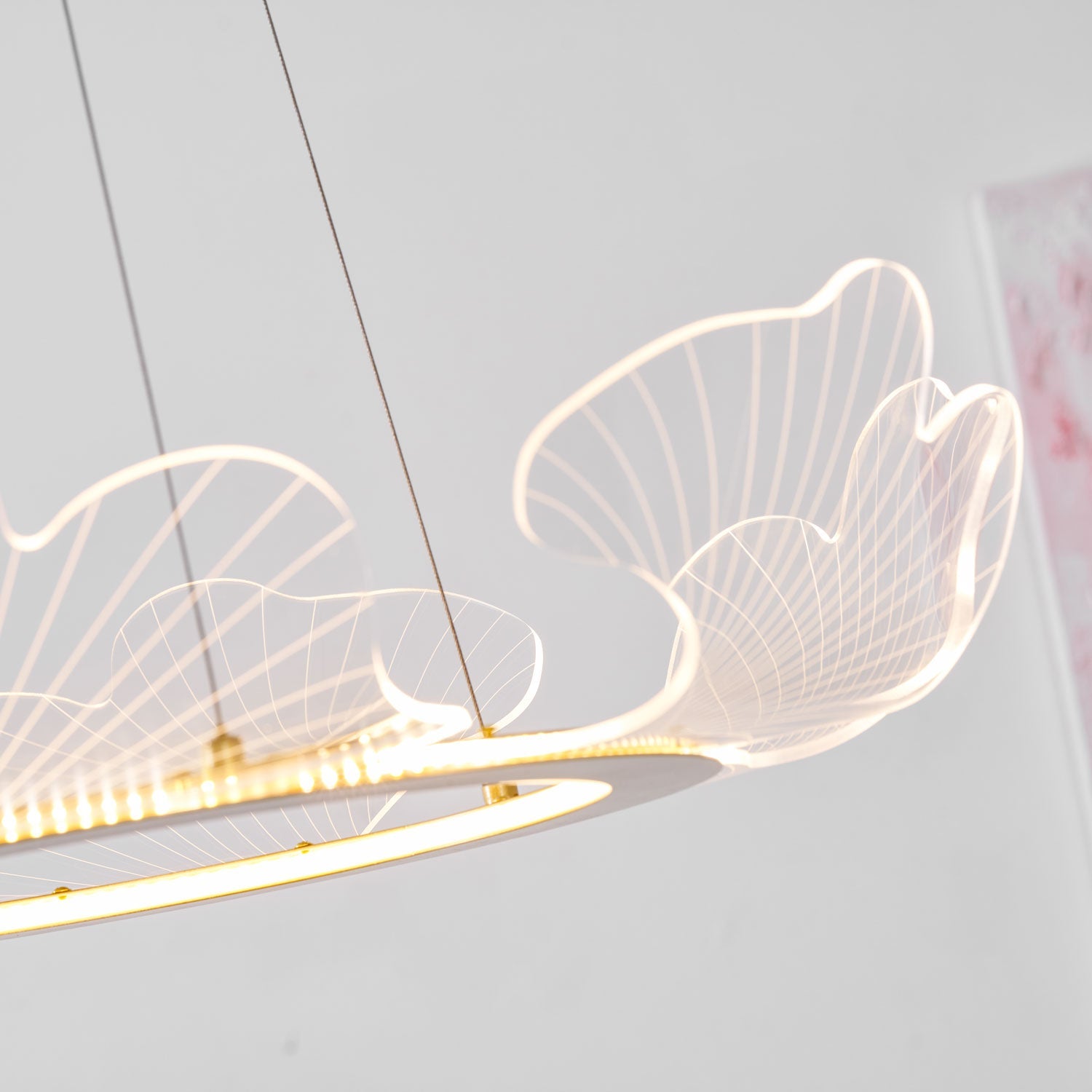 Leaf-Shaped LED Chandelier | Gold Finish, Dimmable & Ideal for Living Room or Kitchen