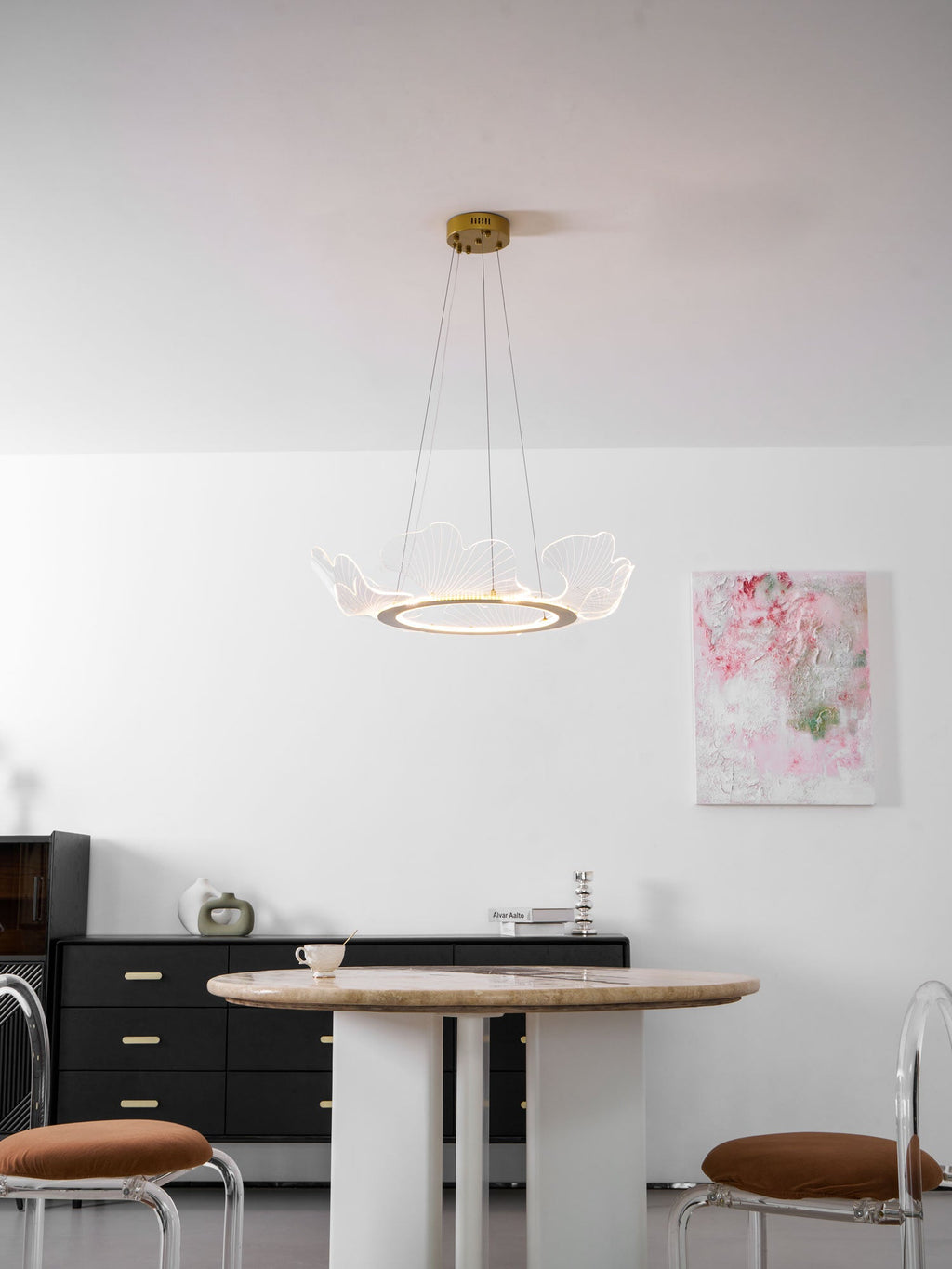 Leaf-Shaped LED Chandelier | Gold Finish, Dimmable & Ideal for Living Room or Kitchen