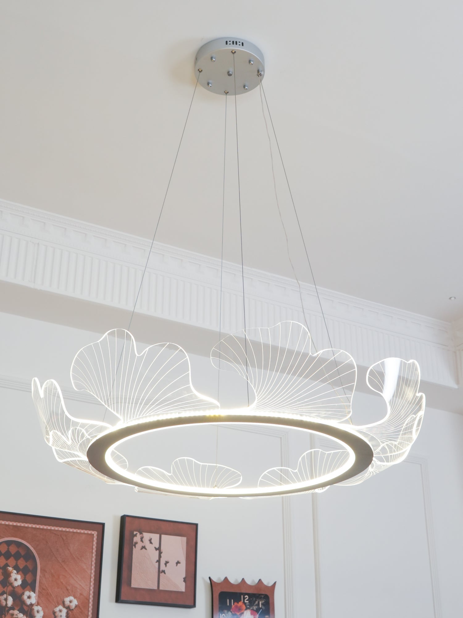 Leaf-Shaped LED Chandelier | Gold Finish, Dimmable & Ideal for Living Room or Kitchen