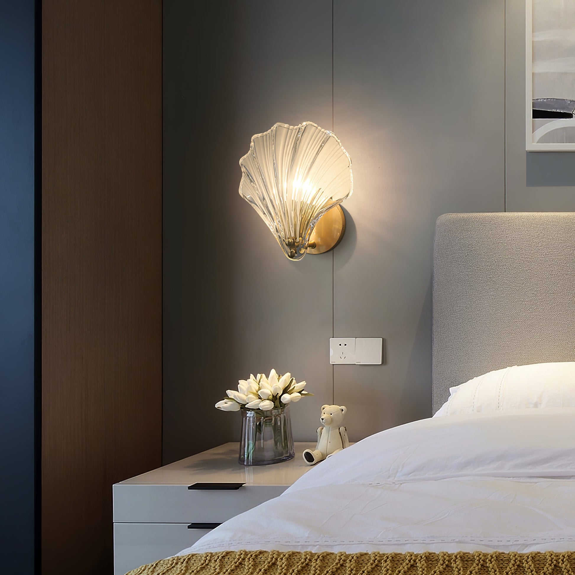 Shell Wall Light | Brass Finish, Amber & Clear Shade | Ideal for Indoor Spaces