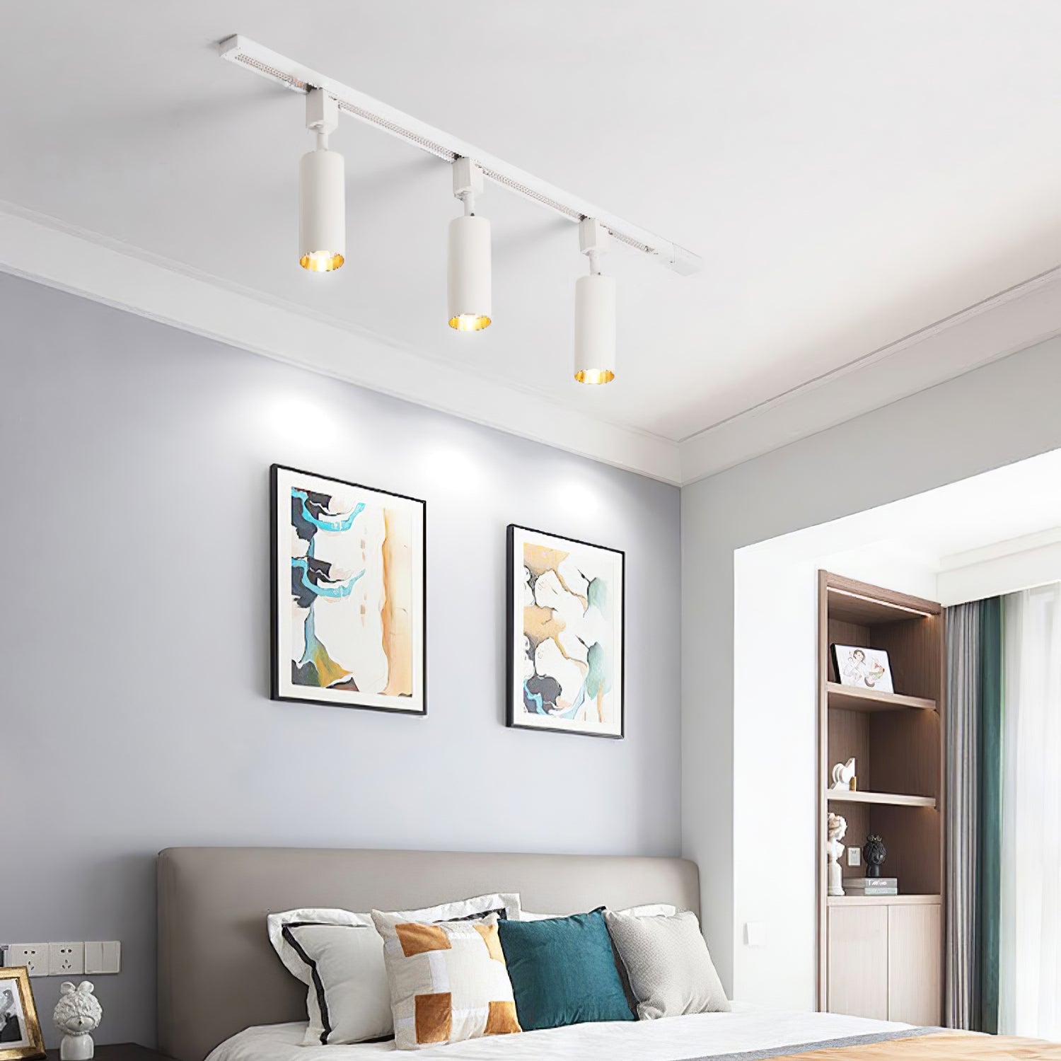 Sleek Cylinder Track Light | Dimmable, 30° Beam Angle & Ideal for Modern Indoor Spaces
