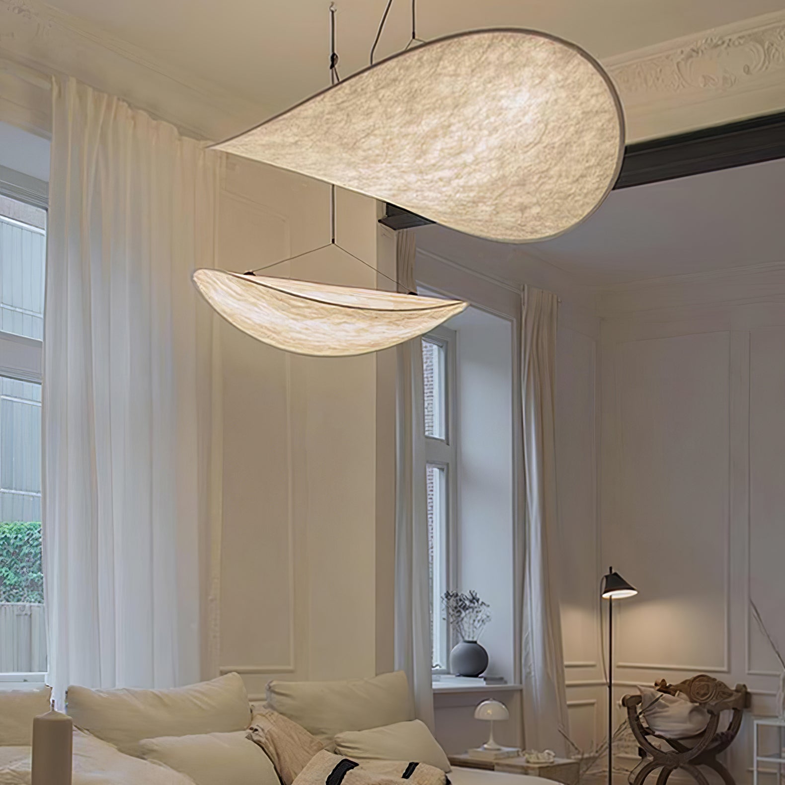 Tyvek Pendant Lamp | Dimmable, Adjustable Height & Ideal for Modern Home Decor