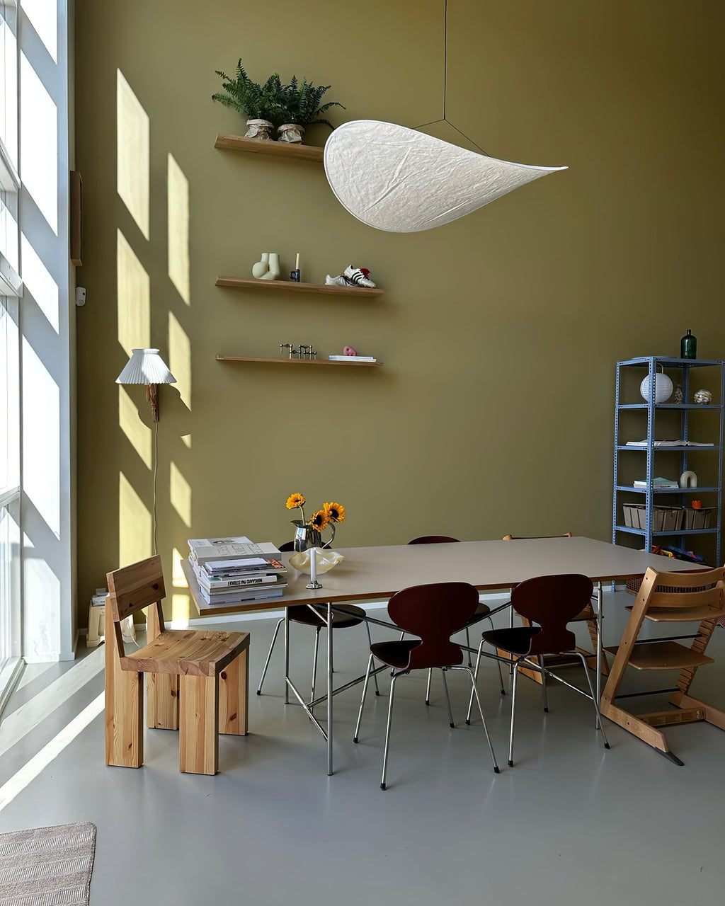 Tyvek Pendant Lamp | Dimmable, Adjustable Height & Ideal for Modern Home Decor