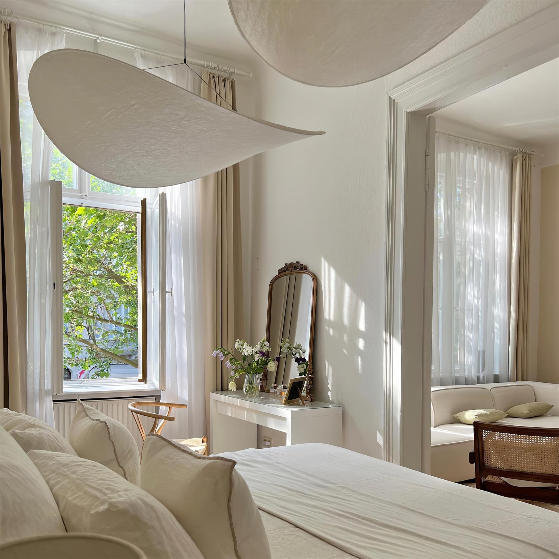 Tyvek Pendant Lamp | Dimmable, Adjustable Height & Ideal for Modern Home Decor