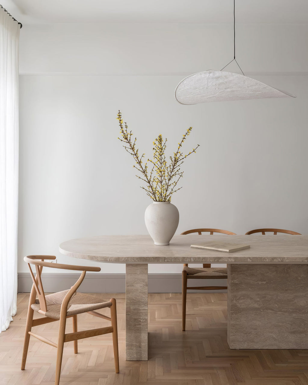 Tyvek Pendant Lamp | Dimmable, Adjustable Height & Ideal for Modern Home Decor