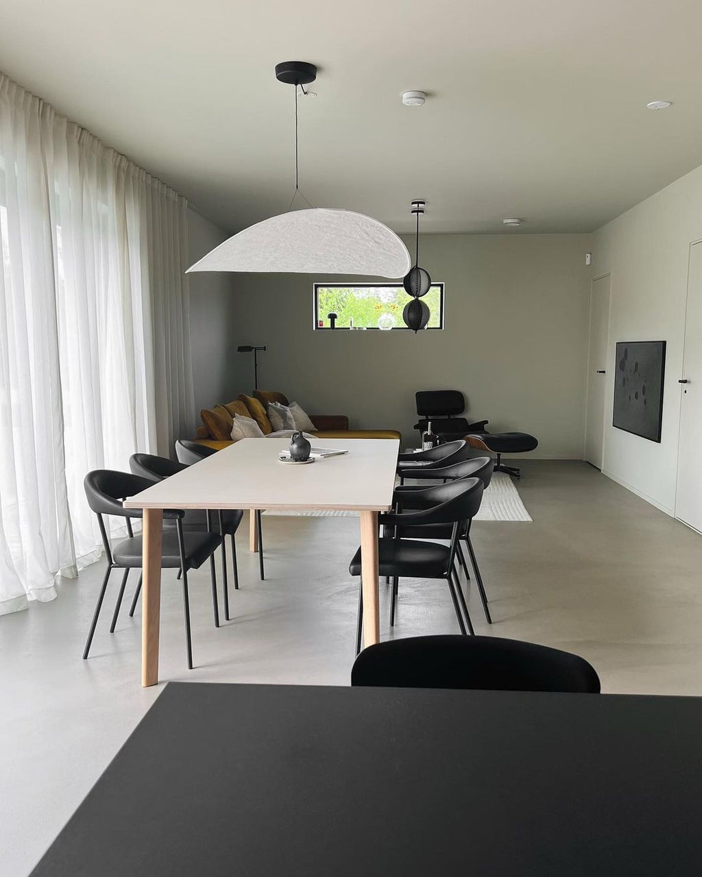 Tyvek Pendant Lamp | Dimmable, Adjustable Height & Ideal for Modern Home Decor