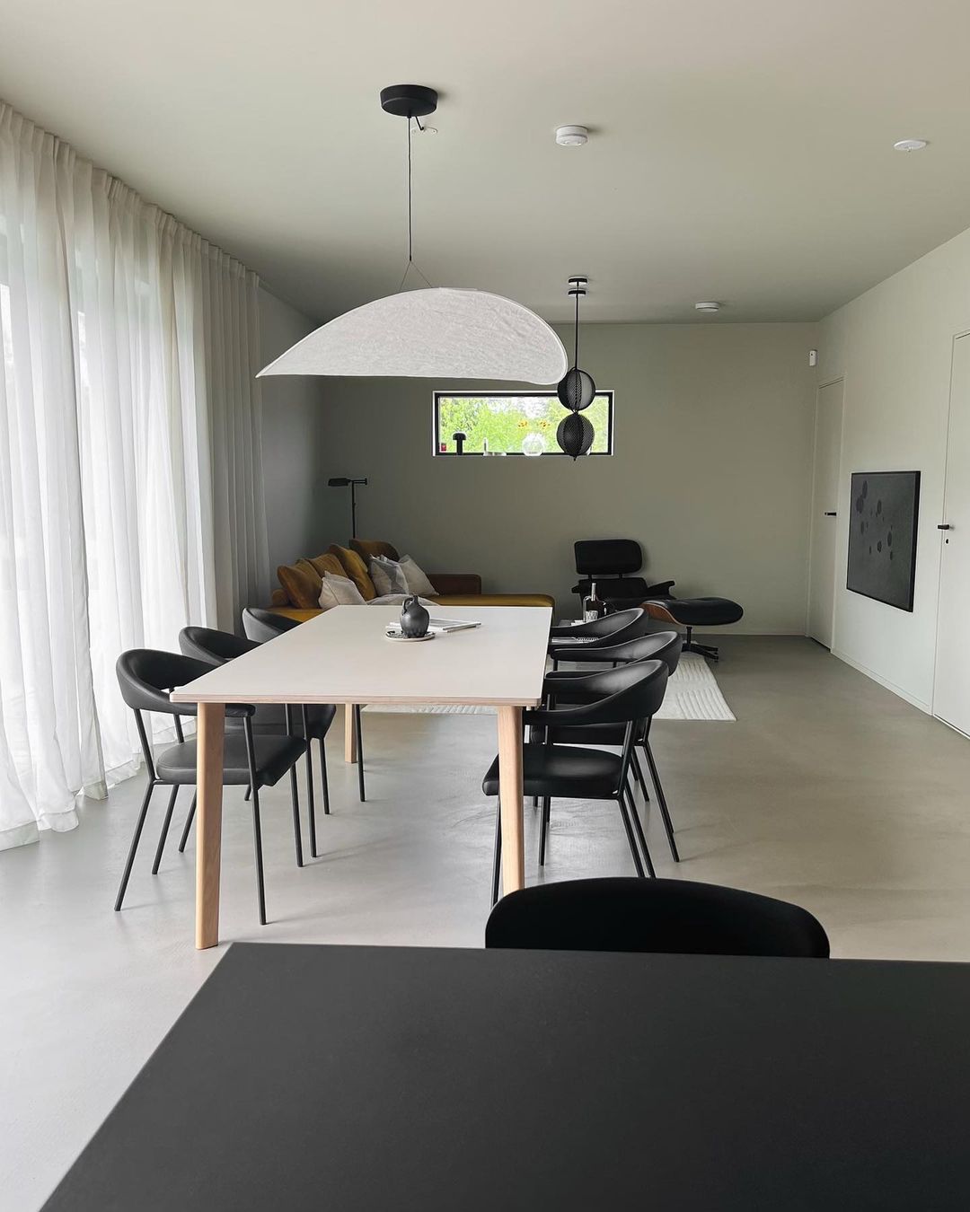 Tyvek Pendant Lamp | Dimmable, Adjustable Height & Ideal for Modern Home Decor