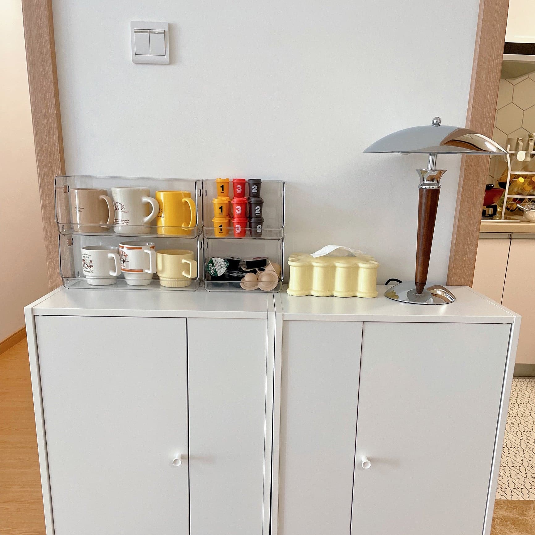 LED Table Lamp with Adjustable Brightness, Modern Design for Living Room & Bedroom, Touch Control & Energy Efficient Lighting